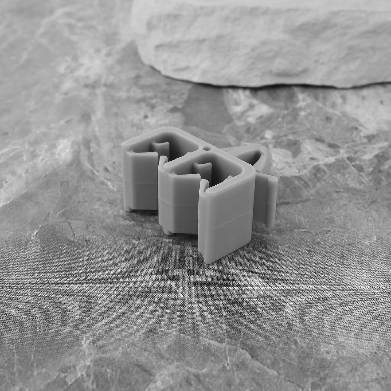 20 Pieces Car Bake Line Retaining Clips 32.5X17Mm Plastic Brake Retaining Line Retaining Clips Compatible with VW Compatible with Toyota image number 4