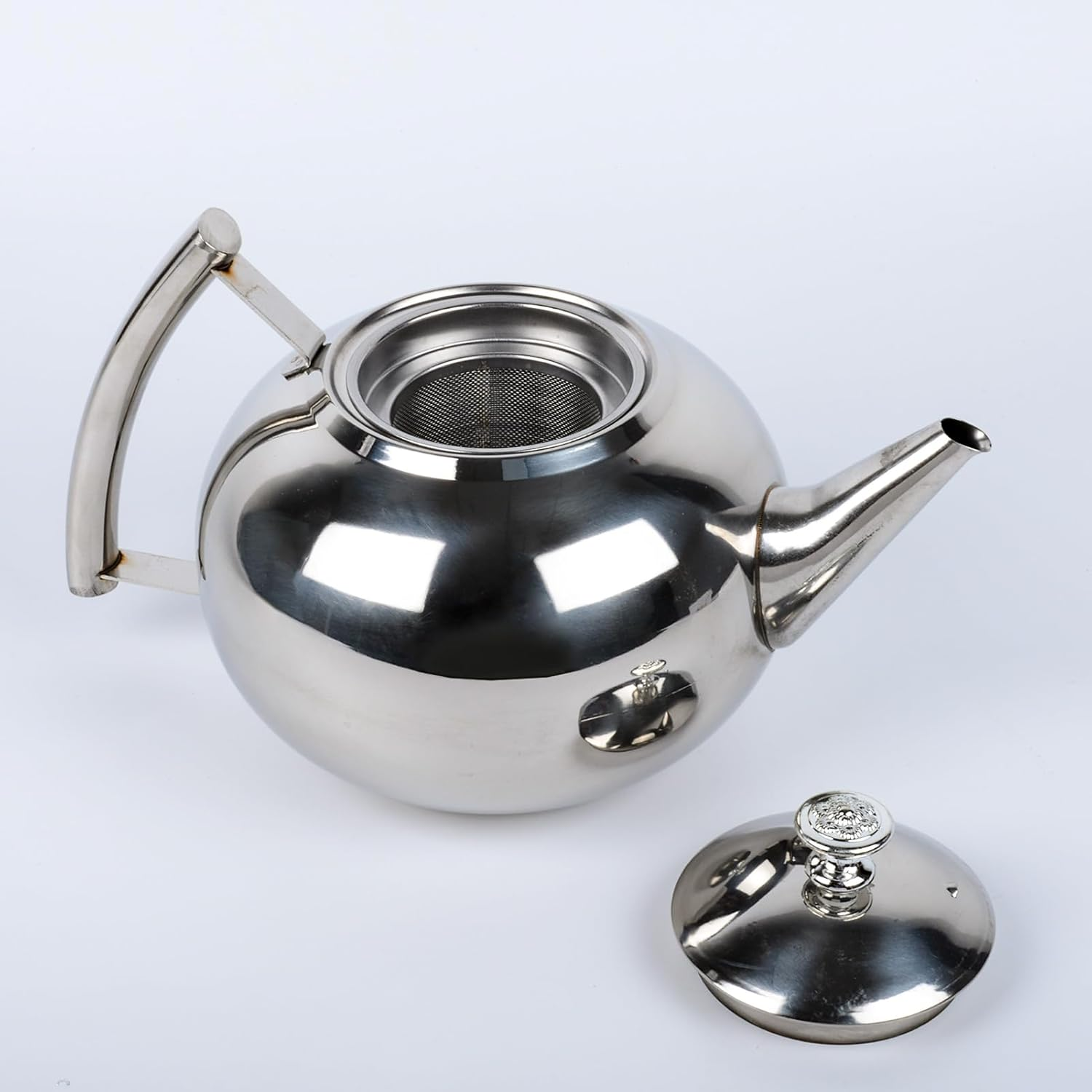 Stovetop Kettle 1.5 L Stainless Steel Kettle，Equipped with Heat-Resistant Handle Tea Pot Boiling Kettle and Coffee Pot image number 3
