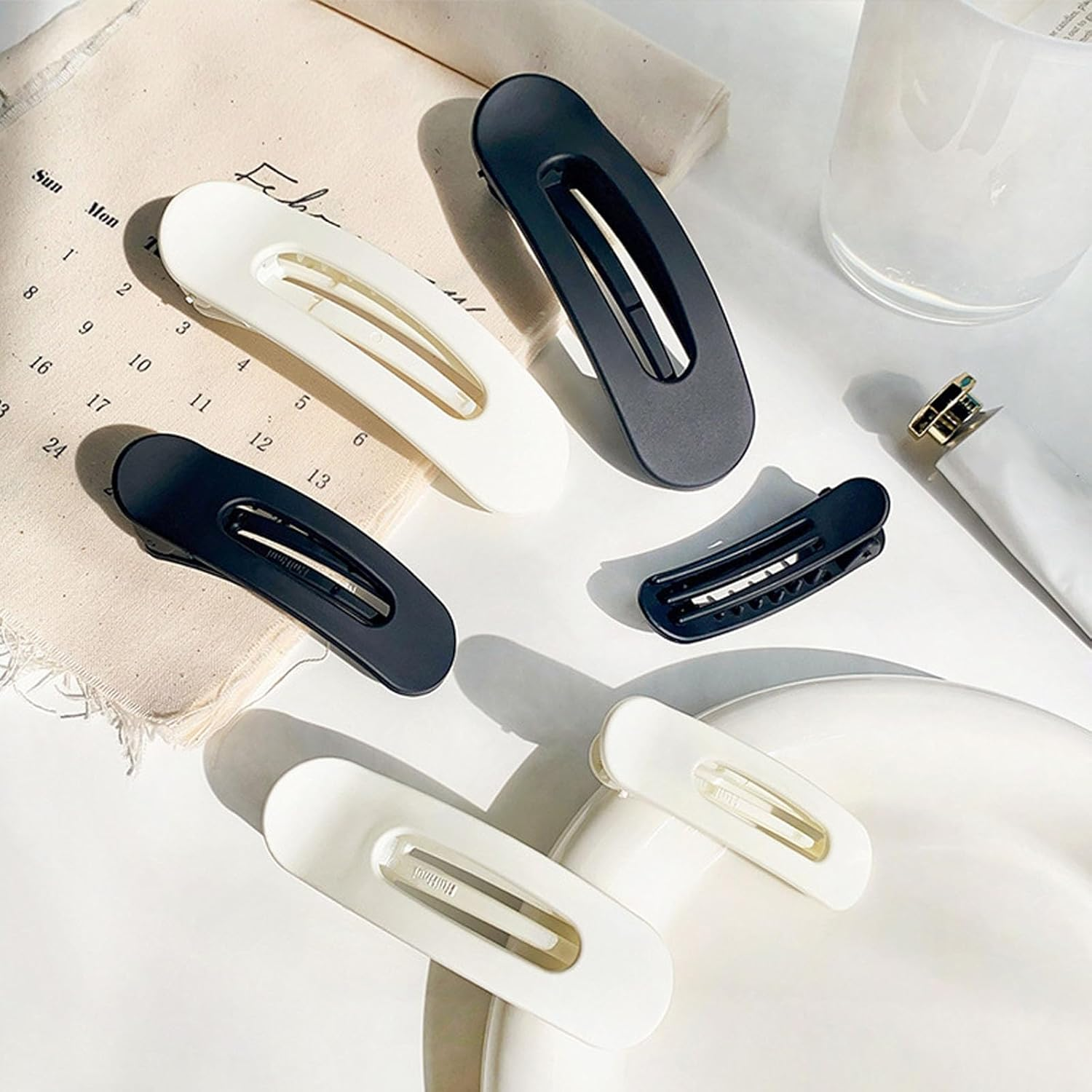 Ruzister&reg; Pack of 12 Flat Claw Clips for Women, Non-Slip Alligator Hair Clips in Neutral Colours, Ideal for Daily Use, Durable Multicolor image number 6