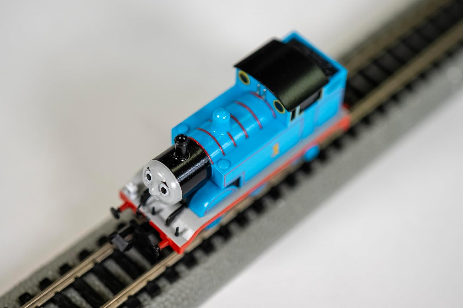 Bachmann Trains - Thomas & Friends&trade; Thomas the Tank Engine&trade; - N Scale image number 1