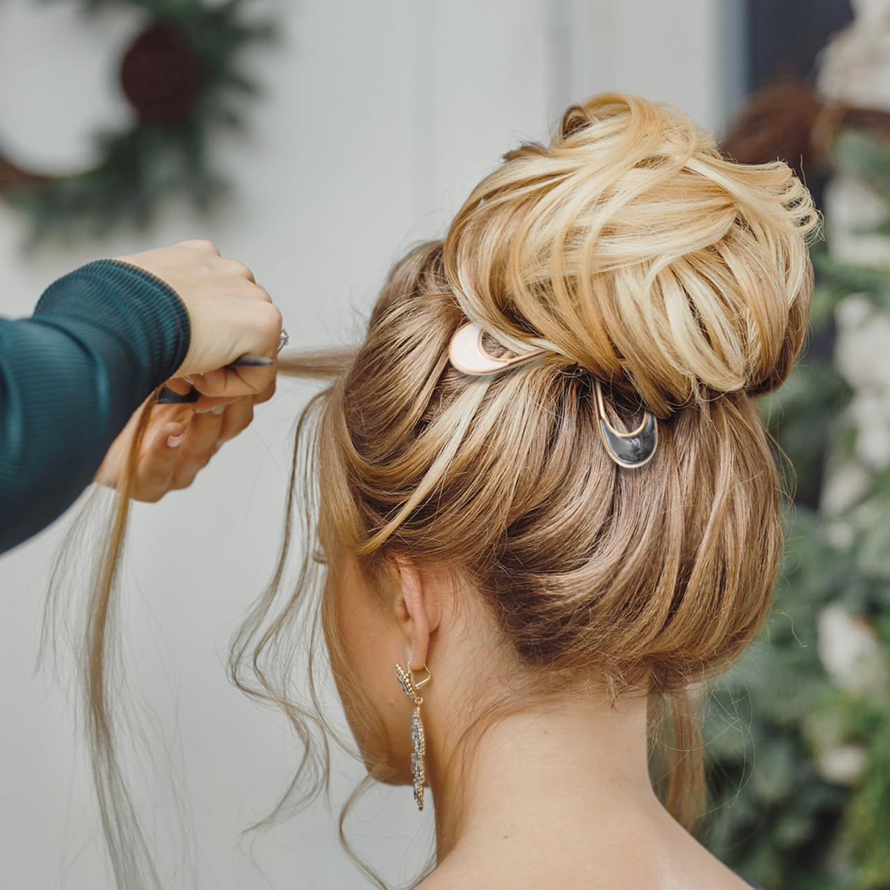 Healeved French Hair Pin - 4 Pieces U-Shaped Metal Hair Pins for Thick Hair, Large French Twist Hair Pin for All Hair Types of Women and Girls - Women'S Styling Hair Accessories image number 5