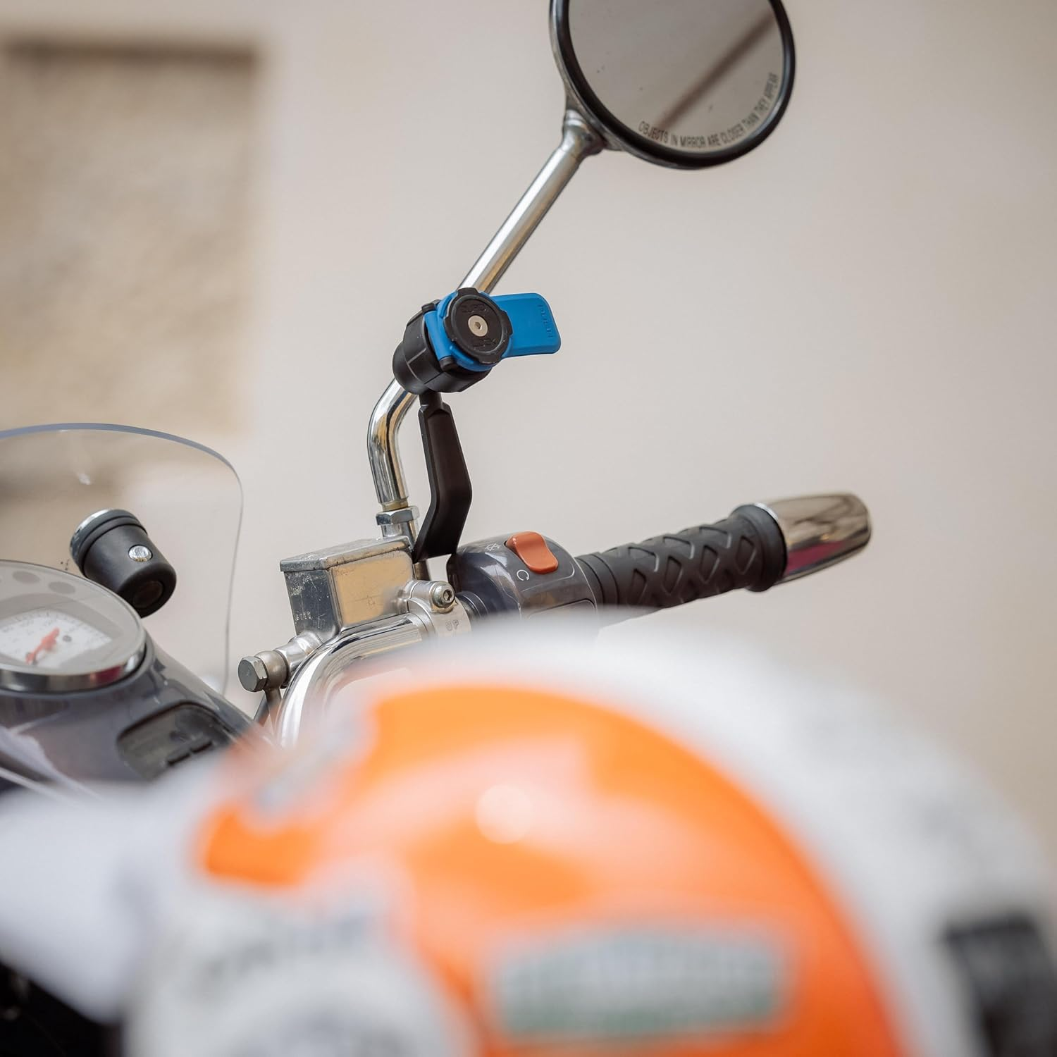 Quad Lock Motorcycle/Scooter/Moped Mirror Stem Mount for Iphone, Galaxy Pixel and Universal Adapters