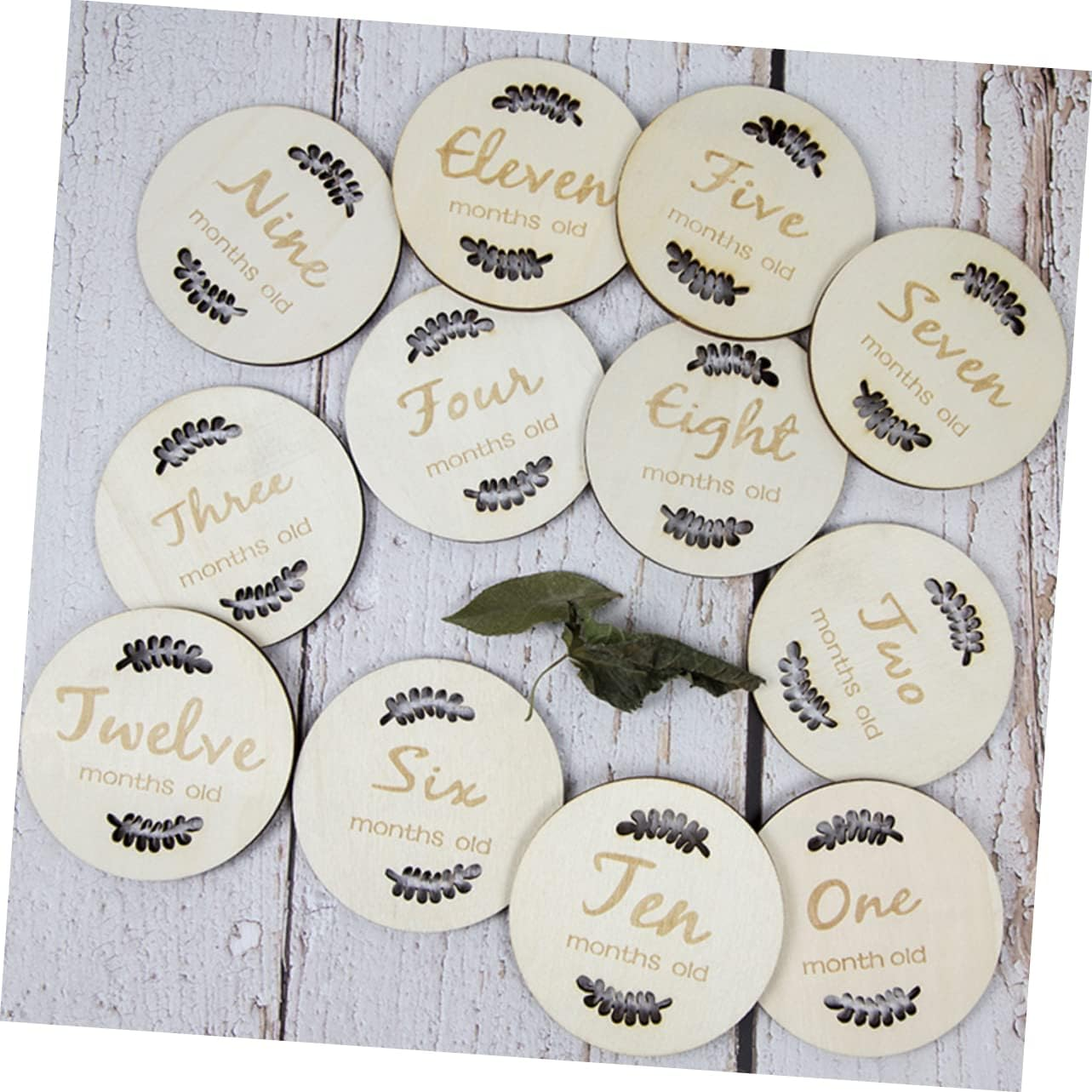 ERINGOGO Creative Milestone Cards Monthly Growth Tracking for Newborns for Photo Props and Showers Unique Designs for Media image number 4