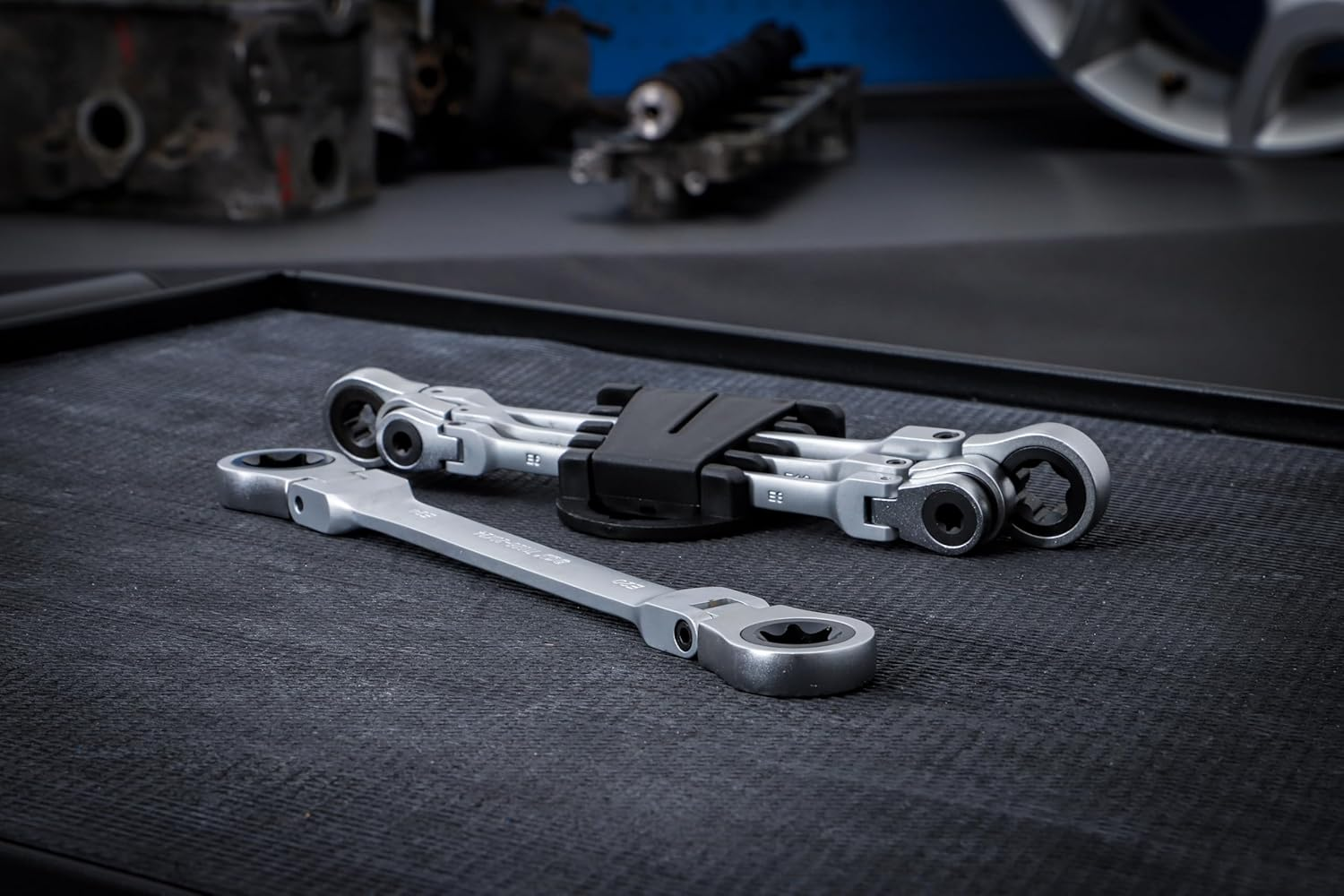 BGS 71028 | Double Ratchet Ring Spanner Set | Angled | with E-Profile Ring Heads | SW E6 - E24 | 4-Piece Set image number 2