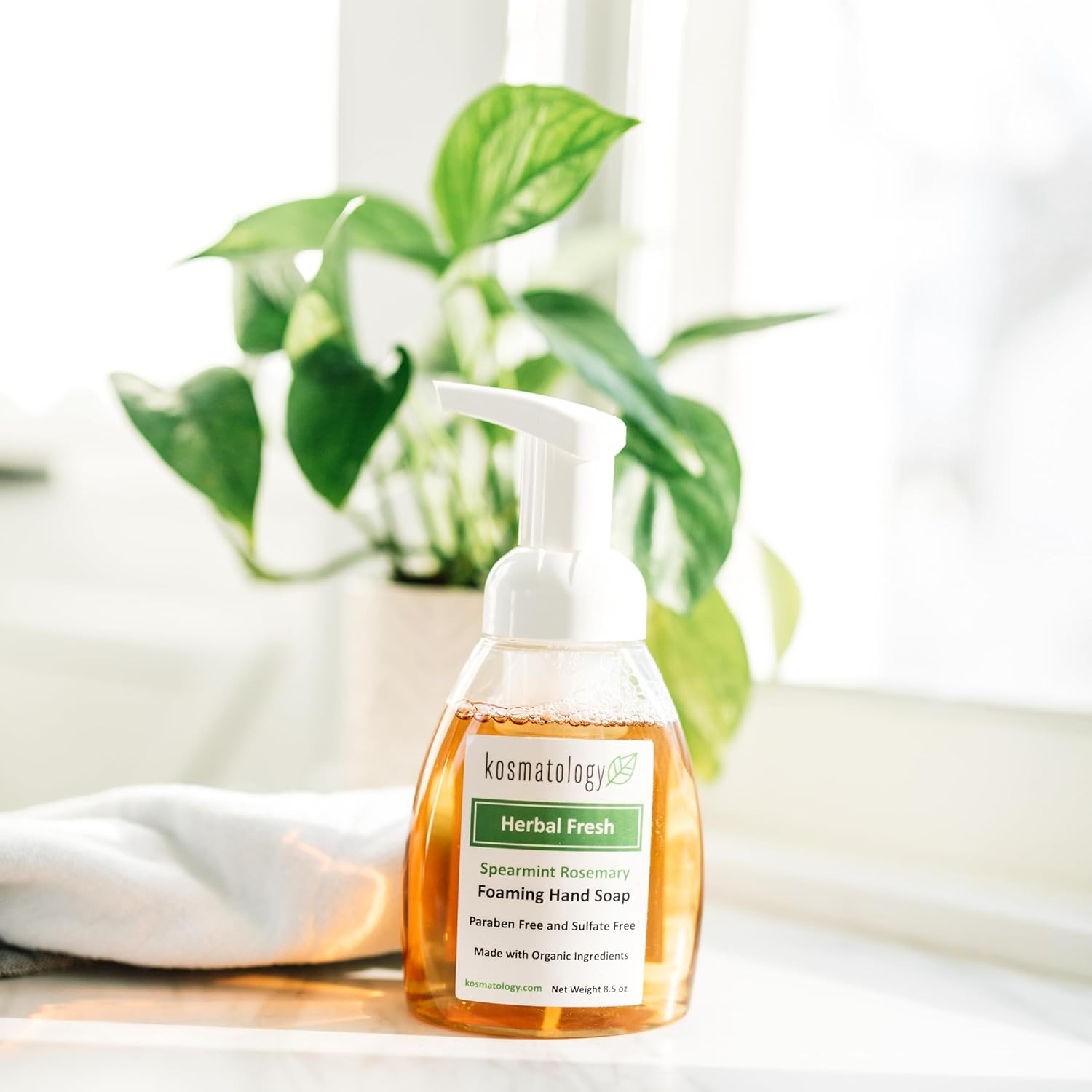 Kosmatology - Herbal Fresh Foaming Hand Soap Spearmint Rosemary - 8.5 Oz. image number 4