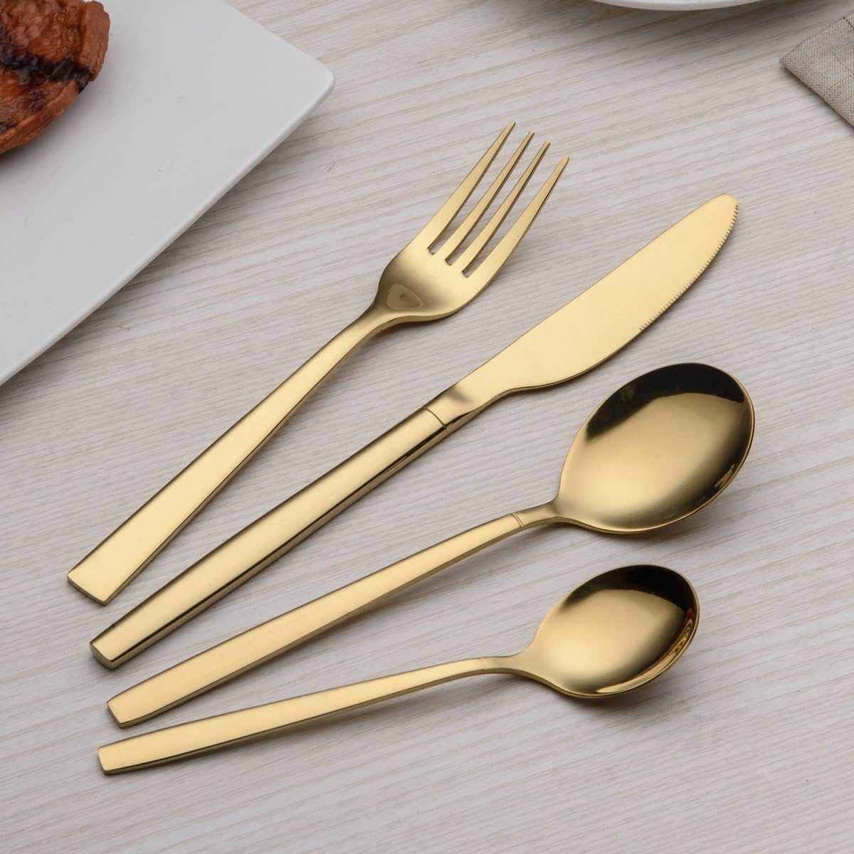 Berglander 24 Piece Titanium Gold Plated Stainless Steel Cutlery Set, 24 Pieces Golden Flatware Set, Gold Silverware Set Cutlery Sets, Service for 6 (Shiny Gold) image number 4