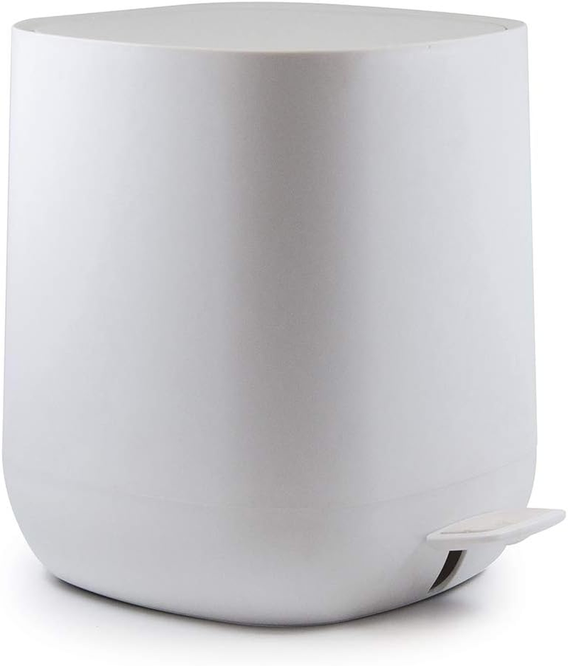 Salt&Pepper Manhattan Bin 5L - White - Bins - White image number 2