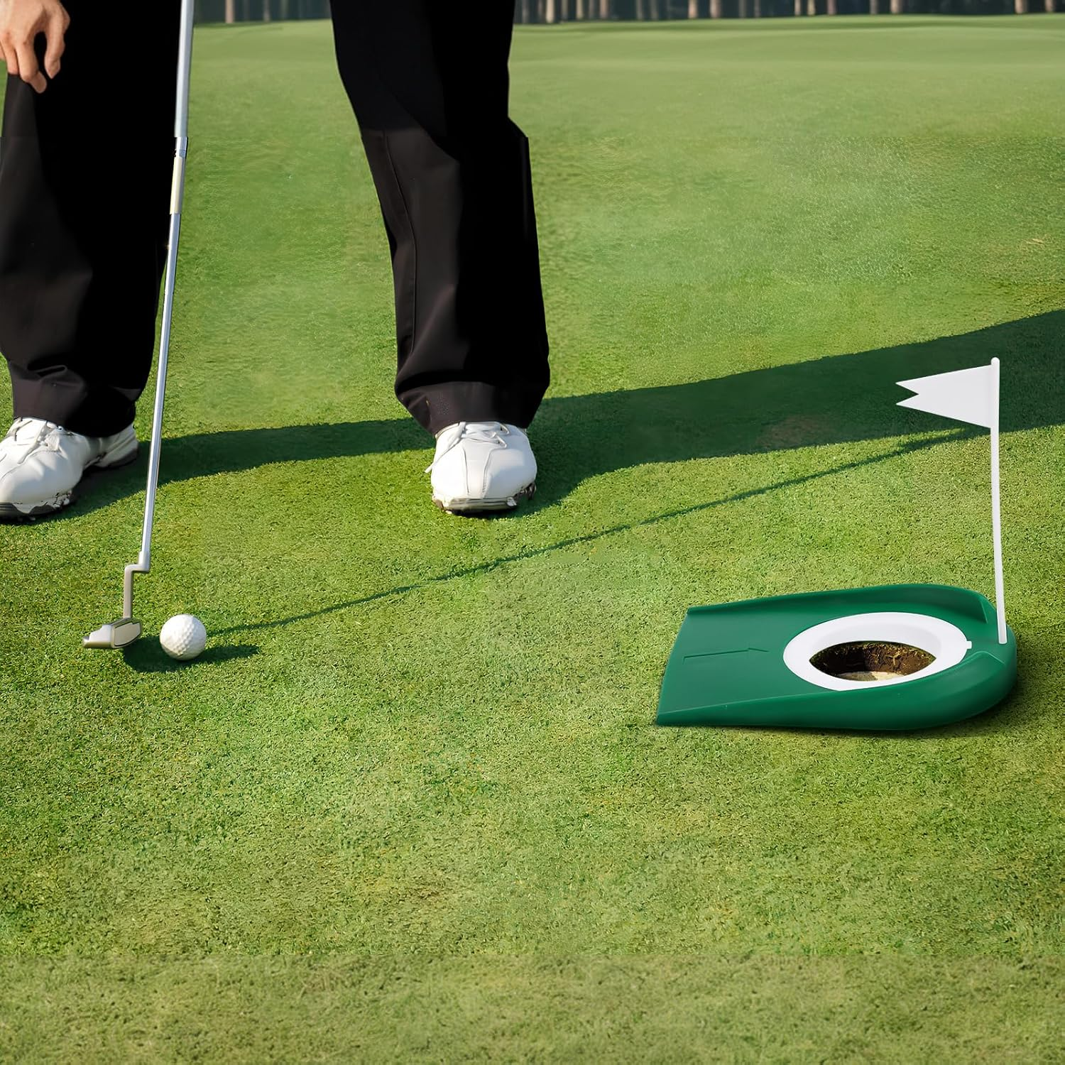 Baluue Golf Putter Plate with Flag - Indoor Practice Putting Cup for Golf Training 2Pcs Set image number 3