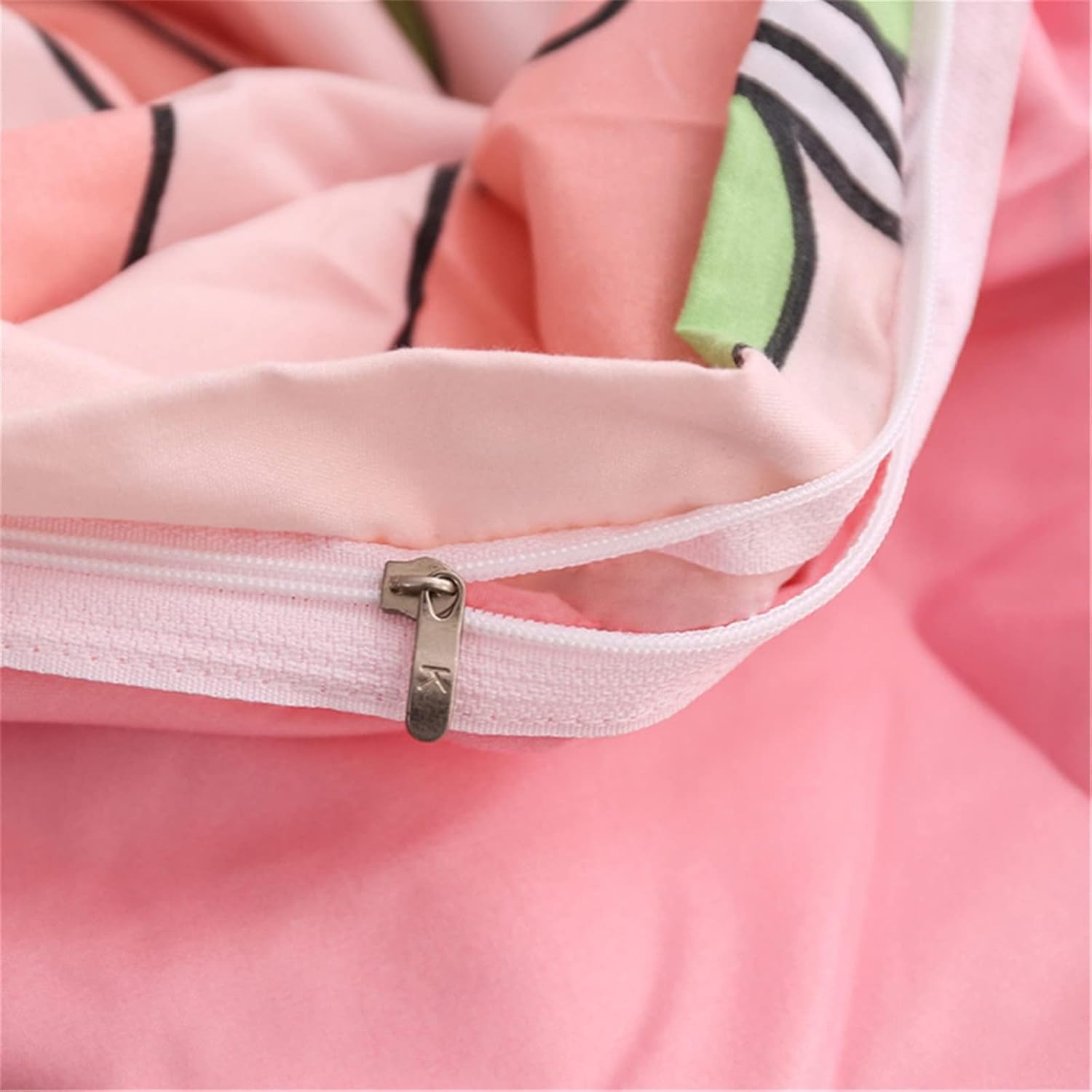 Meiju Duvet Cover Set 3 Pieces, Single Quilt Cover & Pillowcases of Peach Fruit Print Microfibre Kawaii Pale Pink Reversible Breathable Bedding Set Zip Design(Cute Peaches,135X200Cm) image number 2