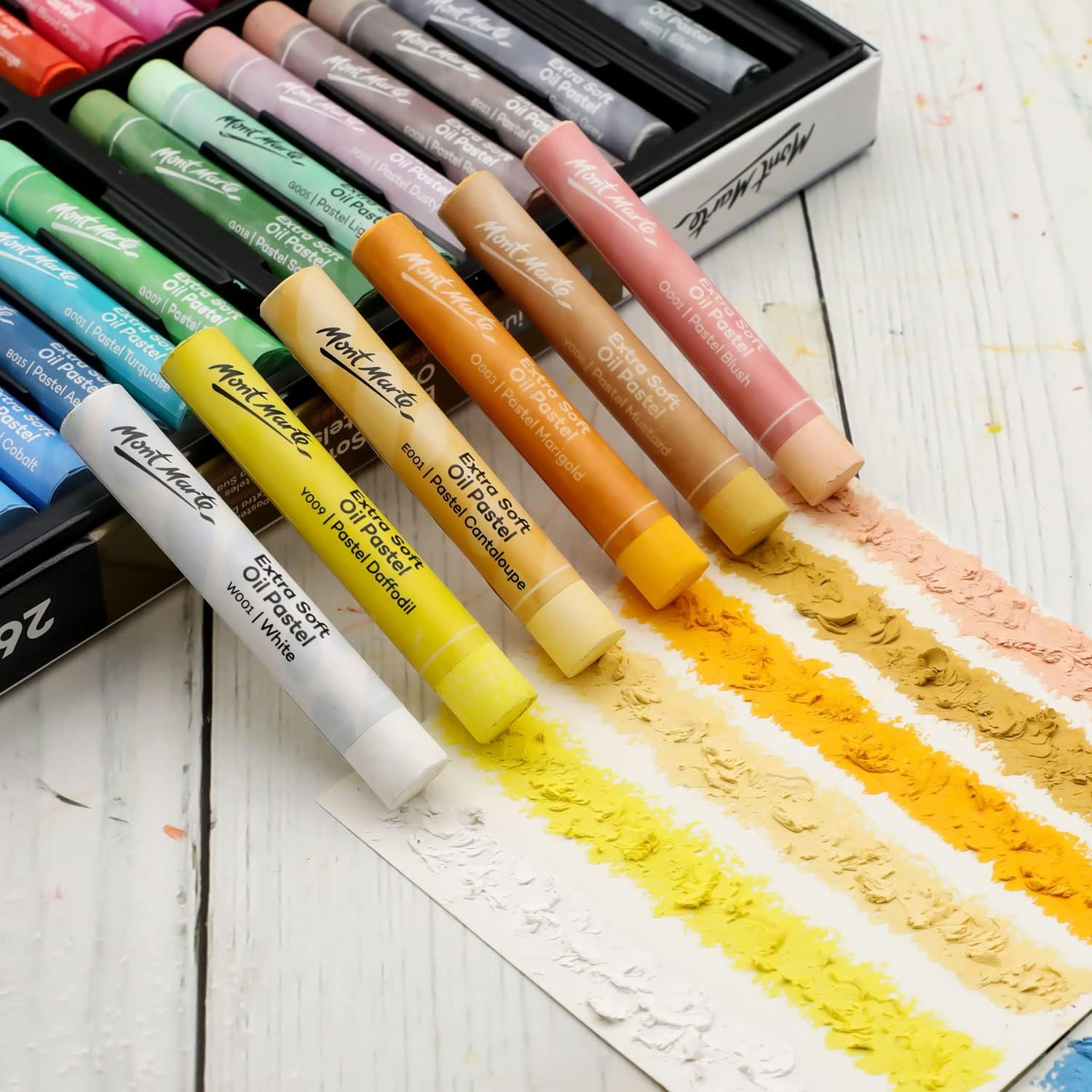 Mont Marte Extra Soft Oil Pastels Macaron Hues Premium 26Pc, Assorted Pastel & Metallic Colours, Vibrant, Buttery, Versatile Art Pastels for Blending, Layering & Shading, Colouring, Sketching image number 4