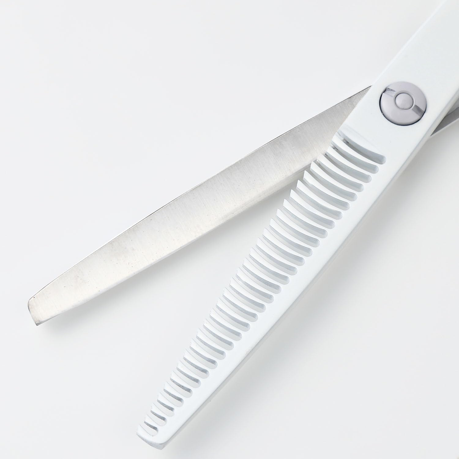 DEEDS GTZW-630CT White 3D Handle Senning (6.0 Inches, Skiing Ratio around 25%)