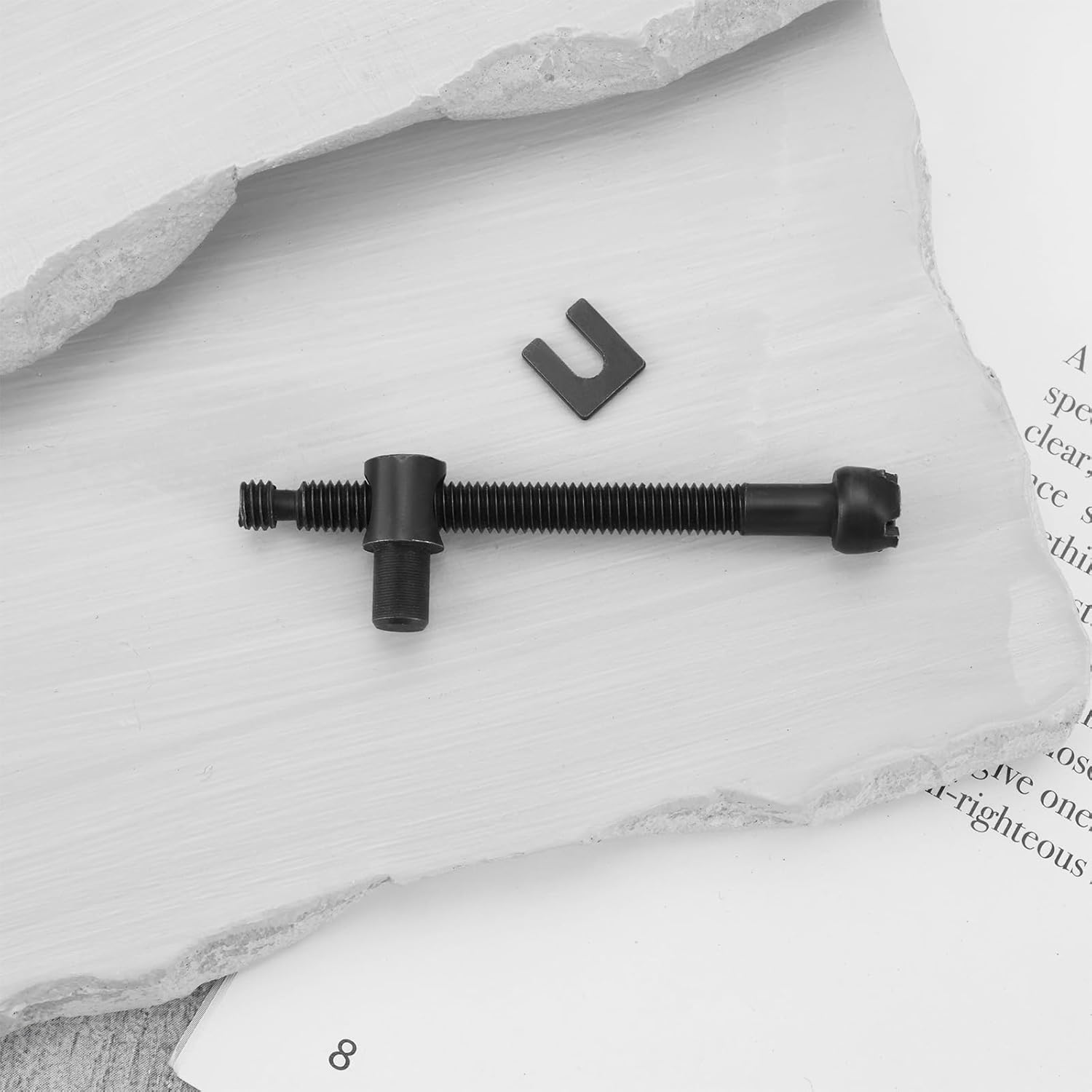 Briny River 2Sets Chainsaw Adjustment Screw Tensioner Screw Replacement Part Chain Adjuster Tensioner Screw Suitable for Chainsaw 4500 5200 5800 45CC 52CC 58CC image number 4