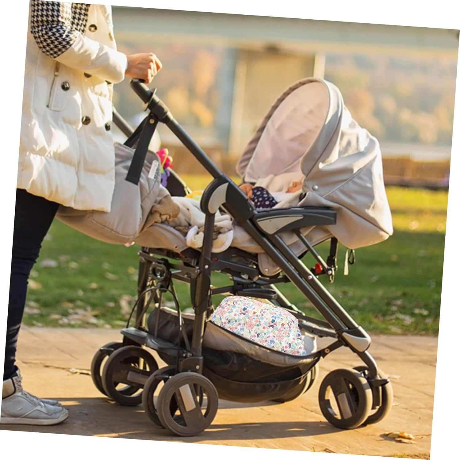 Reusable Cloth Diaper Pail Wet Bags Elastic Edge for Baby Diapers Storage 02 for Nursery and Travel image number 2