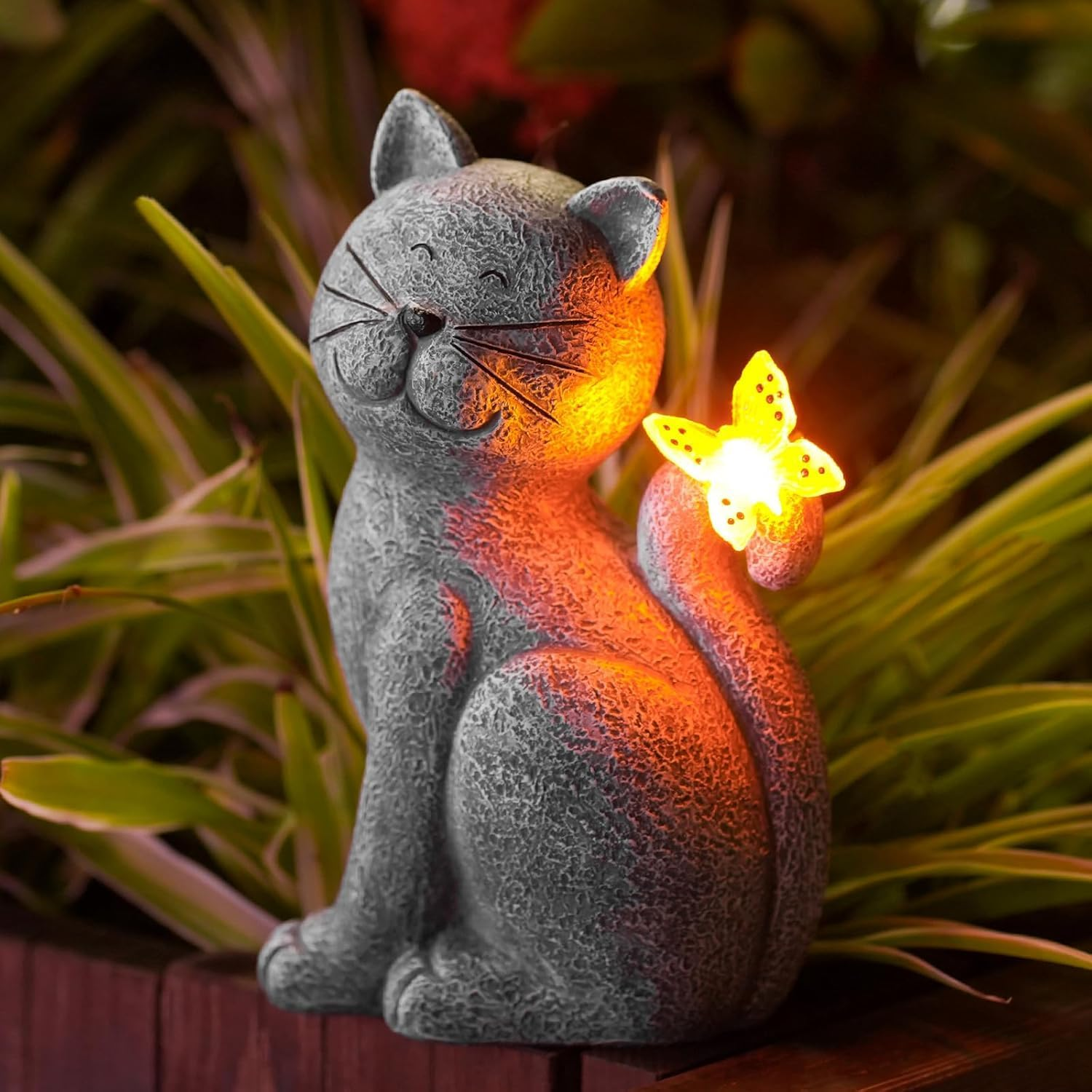Garden Cat Statue Outdoor Solar Light, outside Decor with Butterfly, Patio Easter Ornament for Lawn Balcony Porch Yard Art Decor, Birthday Gifts for Mom Grandma Women image number 3