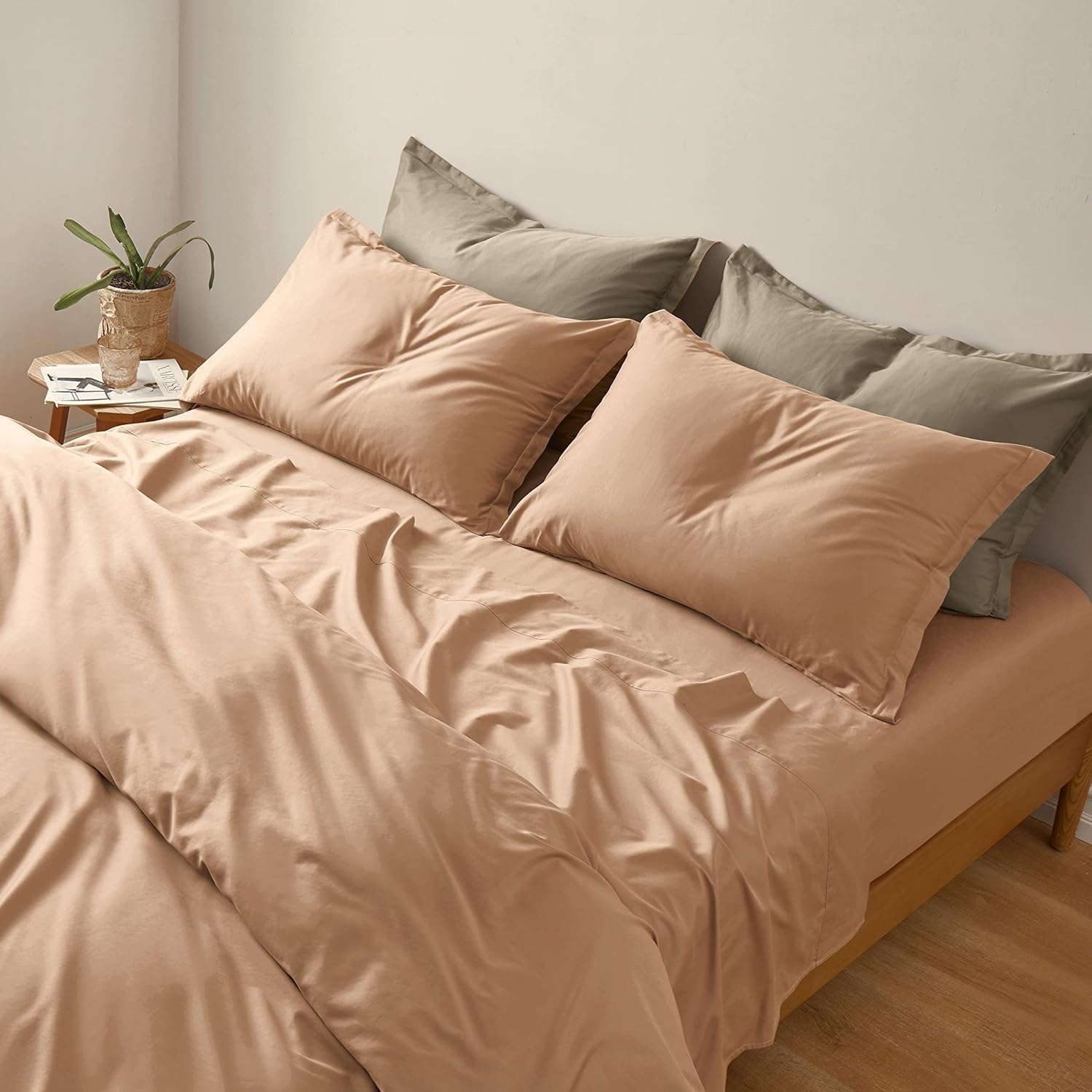 Eikei Solid Color Sheet Set Luxury Bedding Set 400 Thread Count Egyptian Cotton Long Staple Sateen Weave Breathable Silky Soft Pima Premium (Biscotti Beige, King)