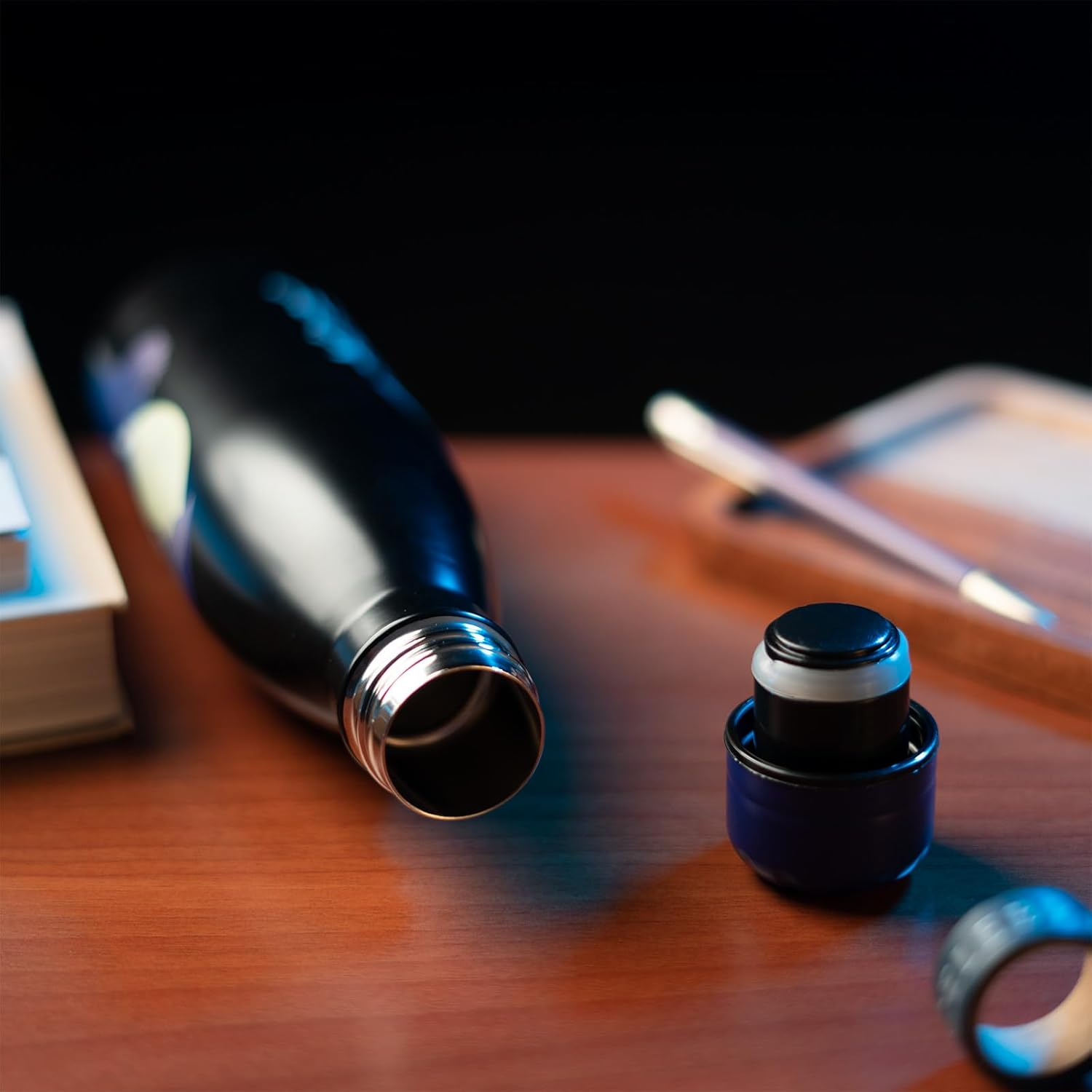 Grupo Erik Wednesday Addams 500Ml Metal Hot&Cold Bottle | 17Oz | Sports, Hiking, Cycling, Traveling, Home, Office, School | Everyday Use, Outdoor Activities image number 2