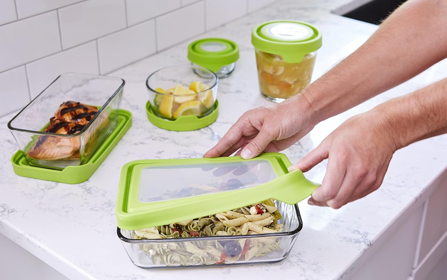 Anchor Hocking 6-Cup Rectangular Food Storage Containers with Green Trueseal Airtight Lids image number 5