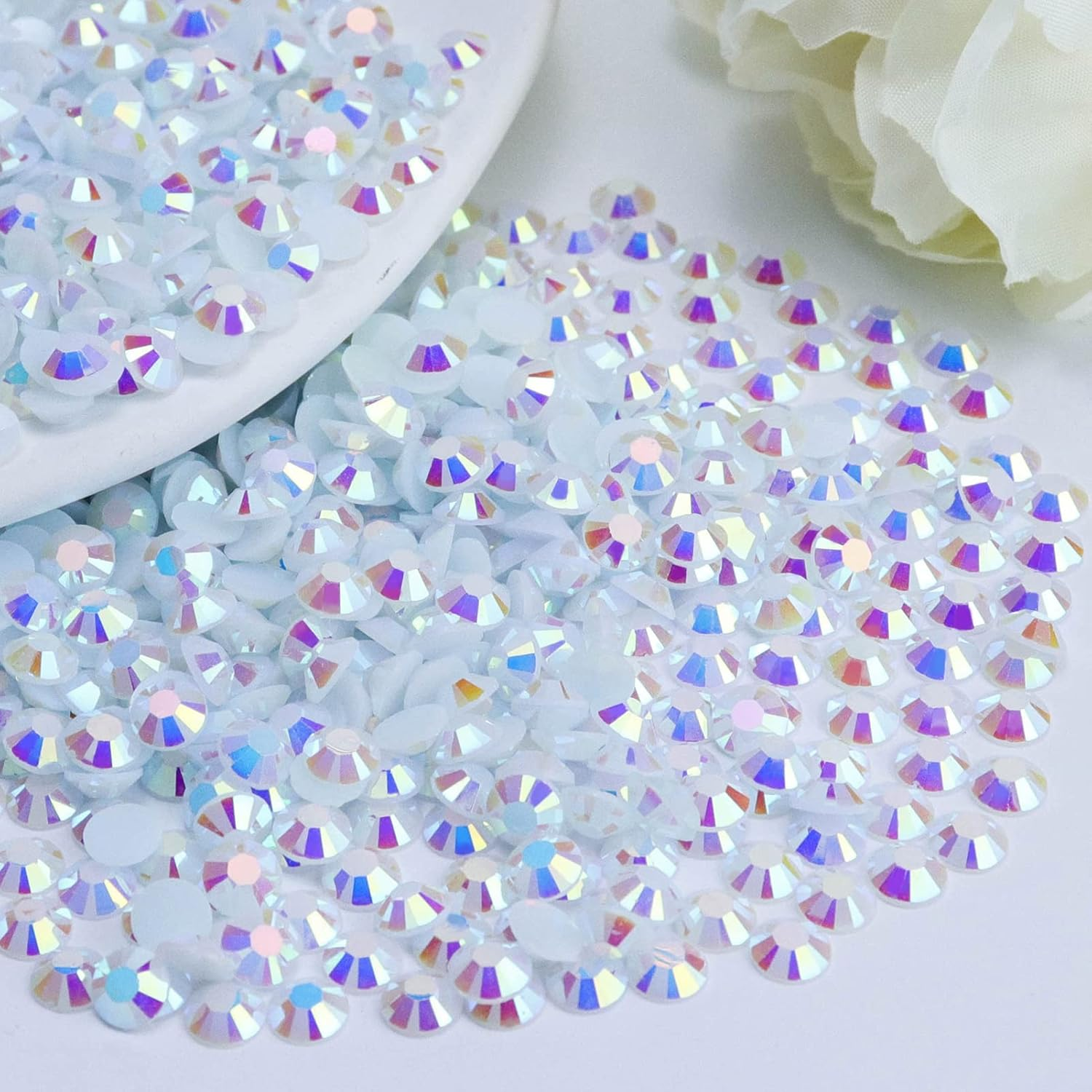 Briskbloom 2000PCS 4Mm Resin Flatback Rhinestone, Light Purple/Violet AB Color Flatback Jelly Resin Rhinestones for Mugs, Bottles, Tumblers, Craft Decoration, Loose Bling Glitter Diamond Stone