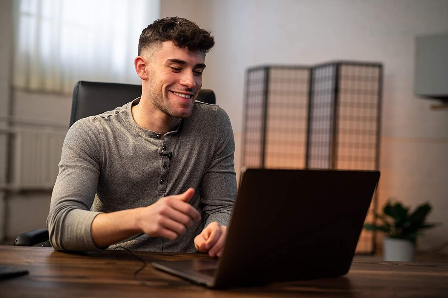 Sennheiser XS Lav, Omnidirectional Clip-On Lavalier Microphone with 3.5Mm TRRS Connector for Mobile & Pcs, 509260, Black image number 4