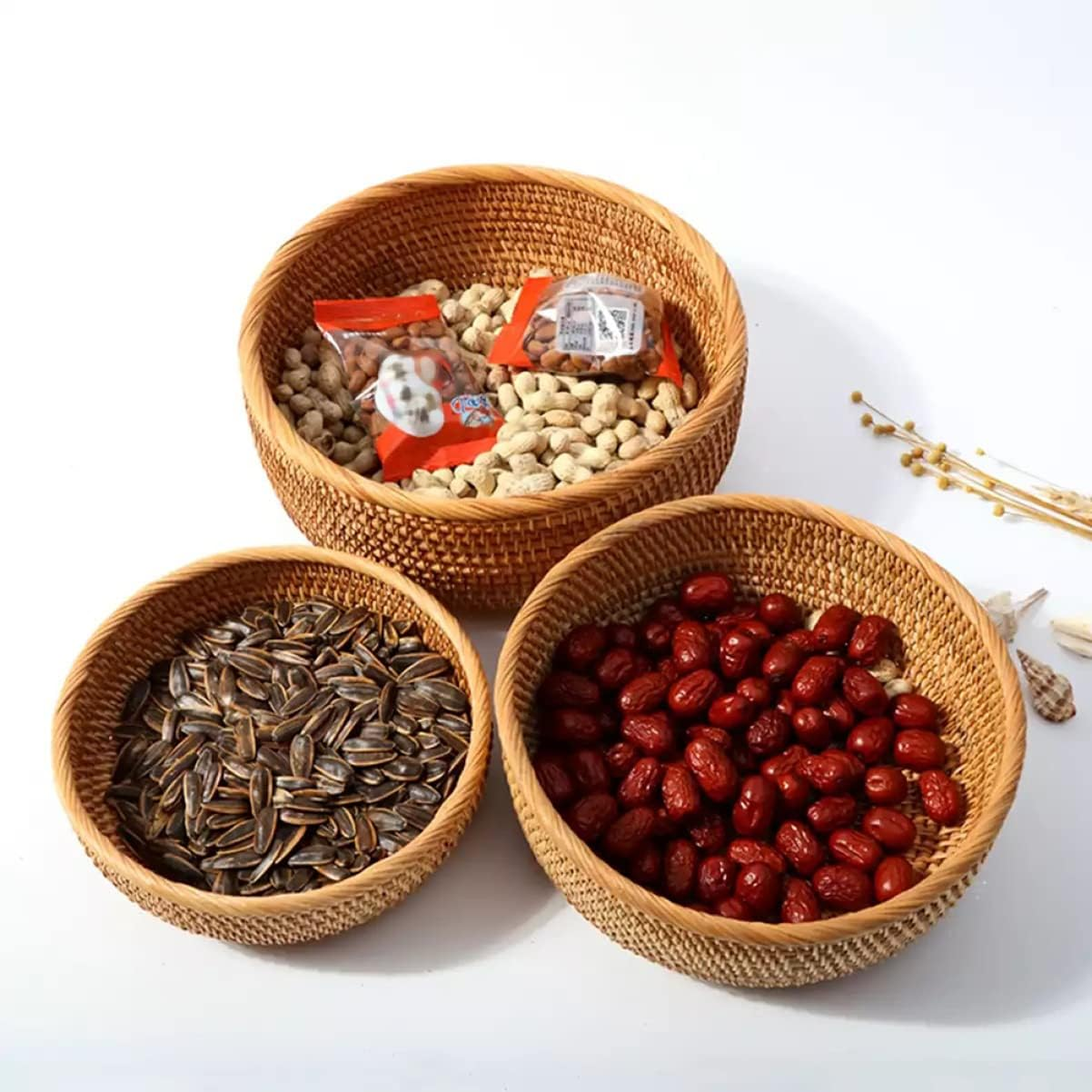 OKUMEYR 1Set Vintage Rattan Storage Baskets for Fruits and Vegetables Multi-Purpose Desktop Organizer for Home Kitchen Office and Bakery Decor image number 3