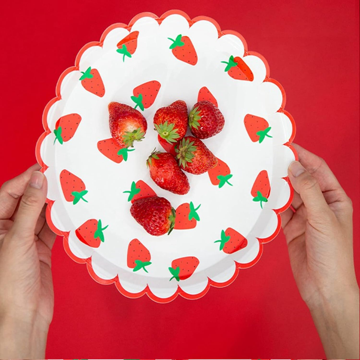 Maitianguyou 40 Count Disposable Strawberry Birthday Decorations,Paper Plates Strawberry Decorations Party Supplies for Appetizer,Picnic,Baby Shower,Barbecue,Wine Party Supplies(Strawberry2#,7 Inch) image number 2