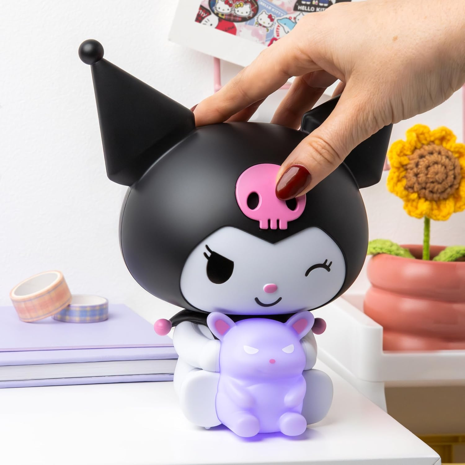 Kuromi Globuddies Light Closed Box image number 3