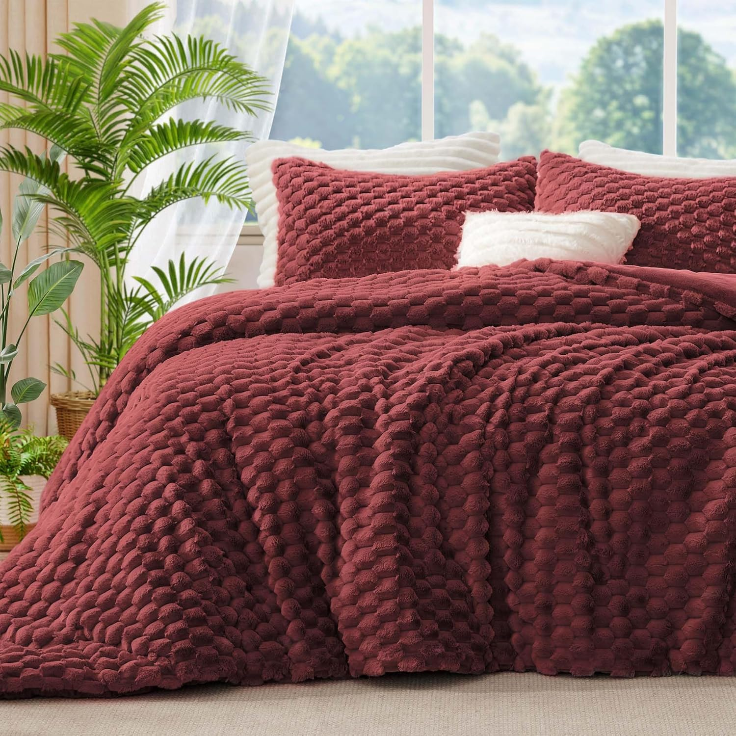 BEDELITE Fluffy Queen Comforter Set - Grey Fleece Soft Comforter for Queen Size Bed, Luxury Warm Bedding Set for Winter, Fuzzy Bed Set 3 Pieces (1 Comforter, 2 Pillowcases)