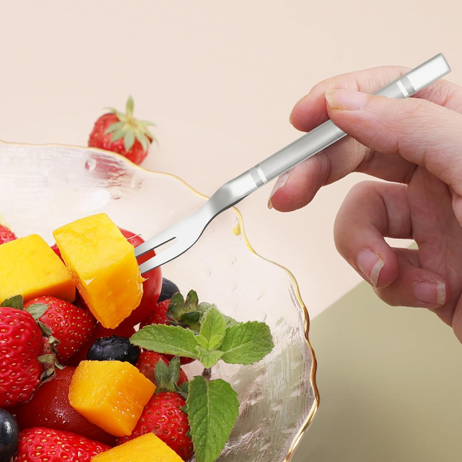 VANRA Small Salad Forks Set of 6 Stainless Steel Mini Appetizer Dessert Fork Cocktail Fruit Tasting Forks Silver Flatware Set Tiny Utensils 5.3 Inch (6 Fruit Forks) image number 6