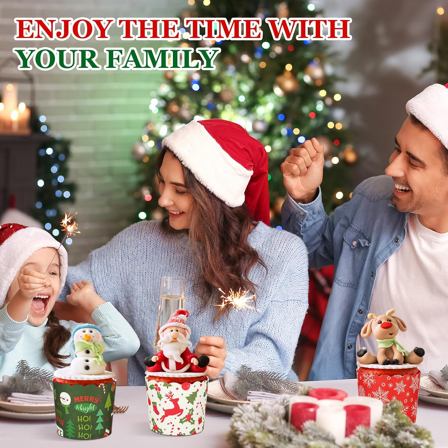 Uiifan 200 Pcs 6 Oz Muffin Cupcakes Christmas Baking Paper Cups Greaseproof Baking Cup Christmas Muffin Paper Cups 4 Styles Xmas Baking Paper Cup Christmas Party Supplies for Cake Balls Candies