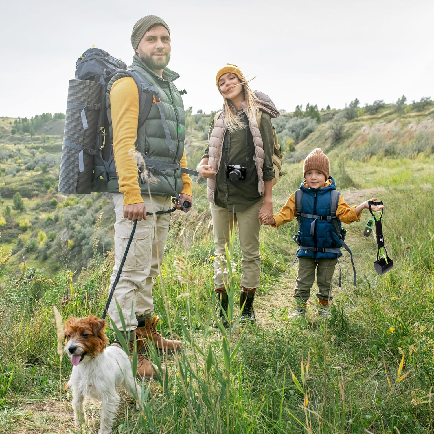 Ipetba Mini Foldable Pooper Scooper 45Cm <4 in 1> Long Handle Portable Pet Poop Picker with Poop Bag and Dispenser Durable Spring Lightweight Waste Pick up Great for Lawns Grass Dirt image number 5