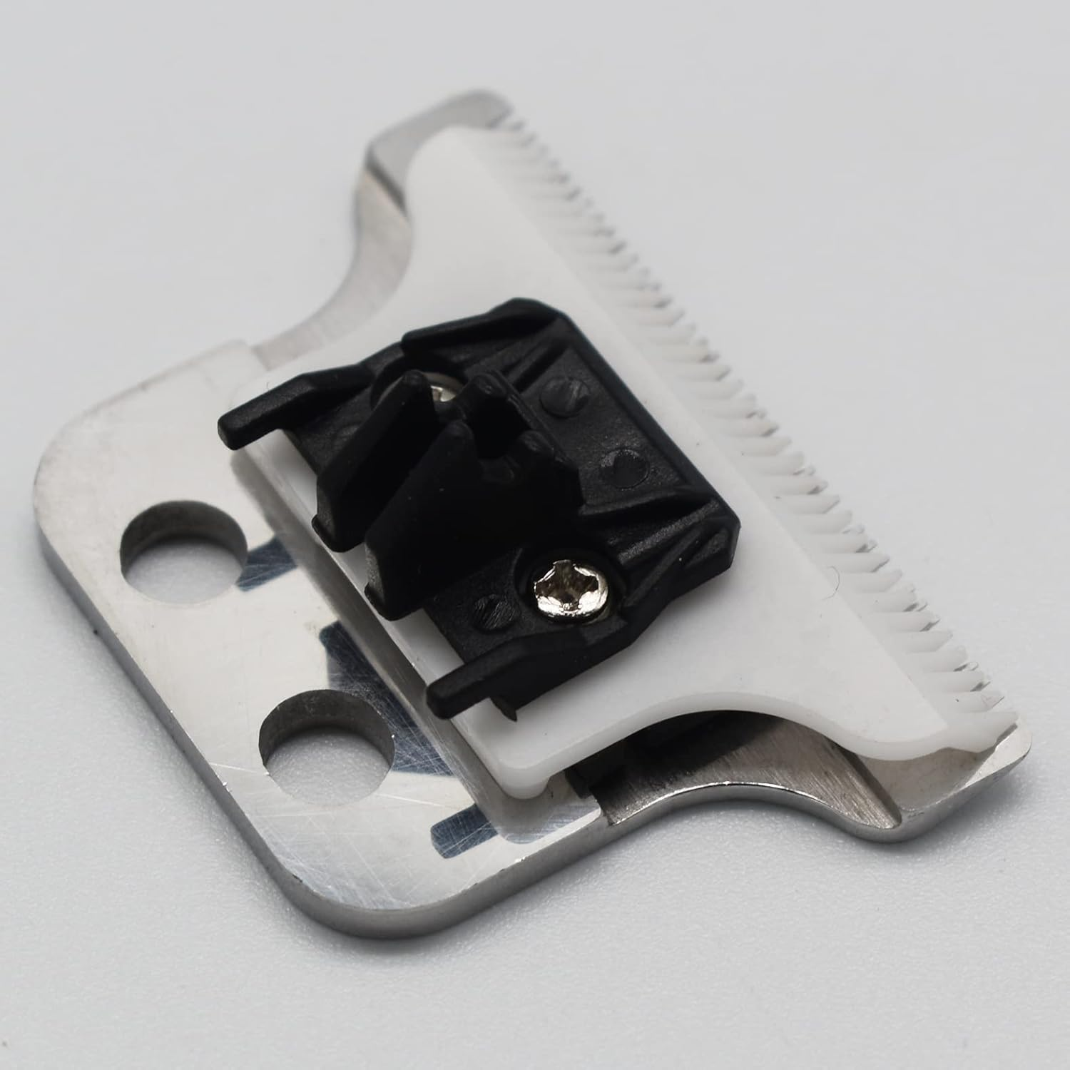 ZEROKIWI Professional Adjustable 2-Hole Double T Wide Replacement Blade Set #2215 for Wahl Detailer Corded/Cordless Hair Trimmer (Silver), 1.0 Count - Silver image number 5