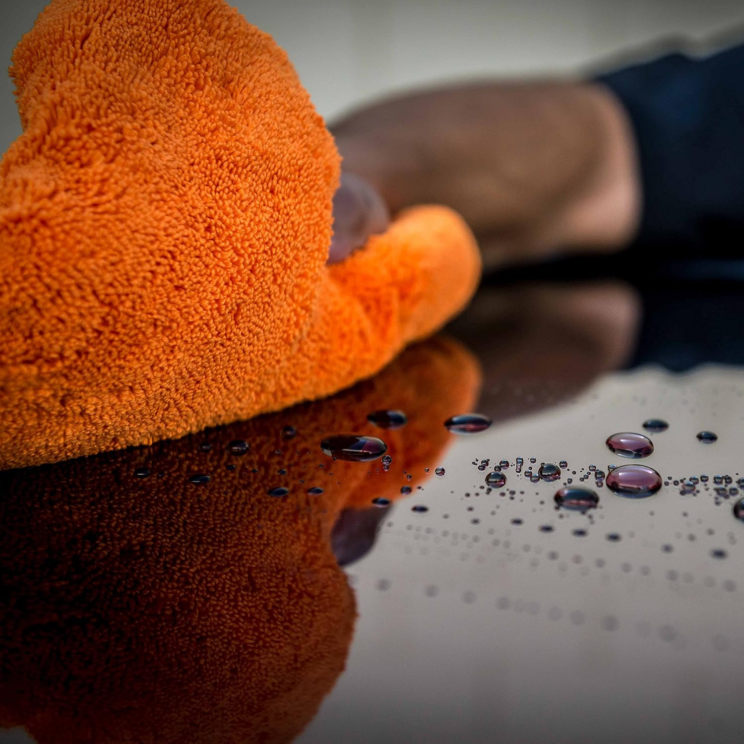 Chemical Guys MIC_725 Microfiber Drying Towel (36" X 25") image number 2