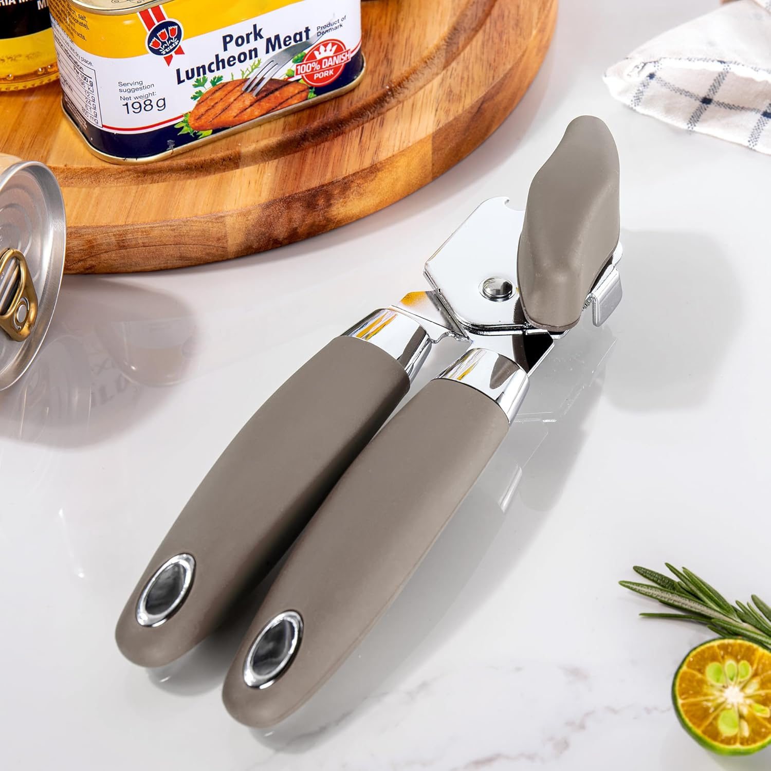TJ POP Can Opener Manual, Multi-Purpose Heavy Duty Handheld Can Opener, Durable Stainless Steel Tin Opener, Super Sharp Cutting Wheel for Smooth Edge, Easy Turn Knob, Light Brown