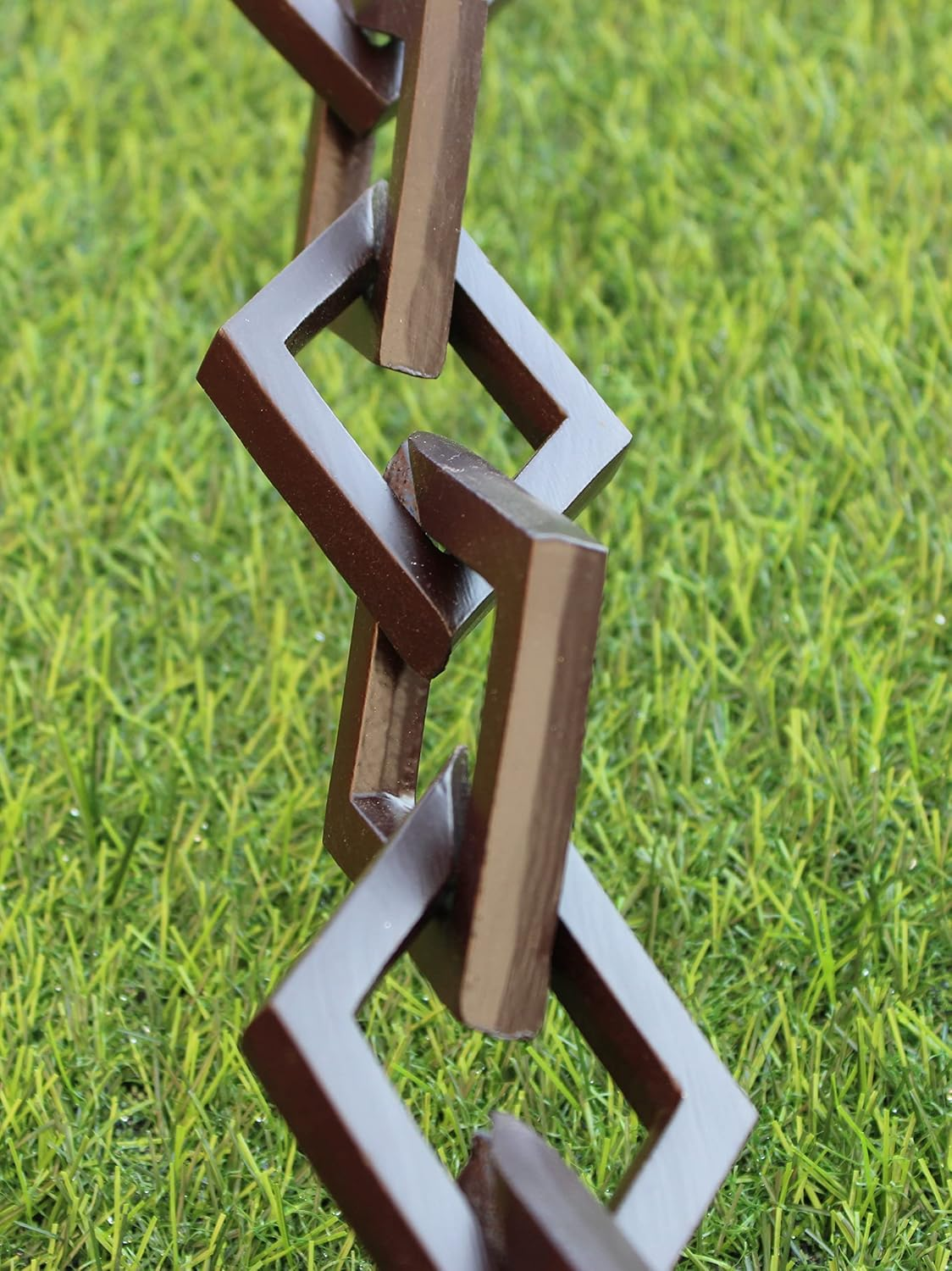 Diamond Links Rain Chain (Bronze Powder-Coat) with Installation Kit (8 Feet)