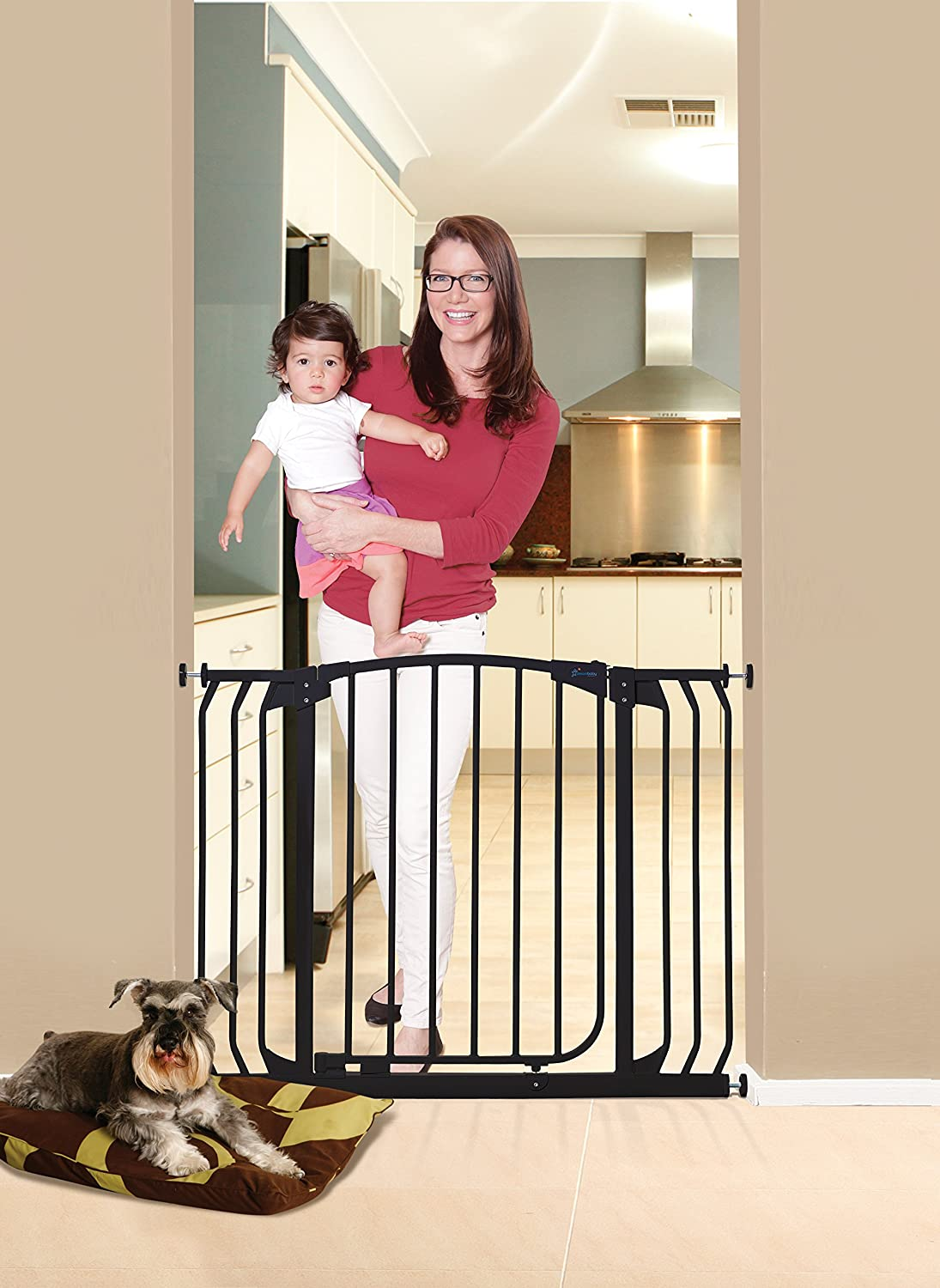 Dreambaby Chelsea Xtra-Wide Hallway Auto-Close Security Gate, Black image number 4