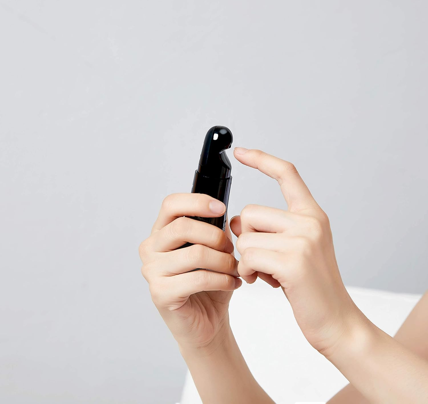 Electric Nail Clippers Fingernails Automatic Manicure Portable Charging Cut Polish Trim Nail Grinder File for 12+ Years Adults (8501-BLACK) image number 1