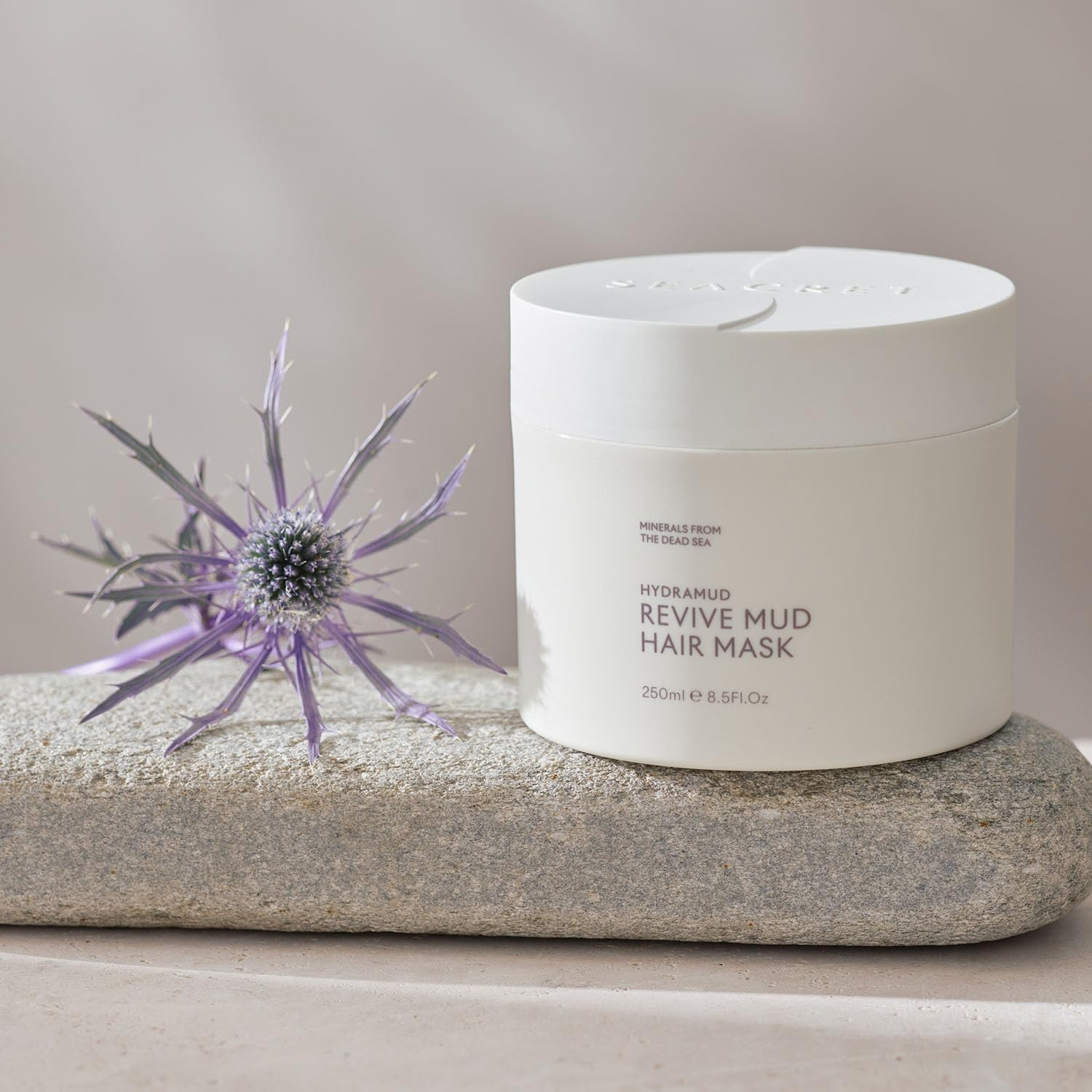 Seacret Mineral-Rich Reviving Mud Hair Mask 8.5 Oz image number 4