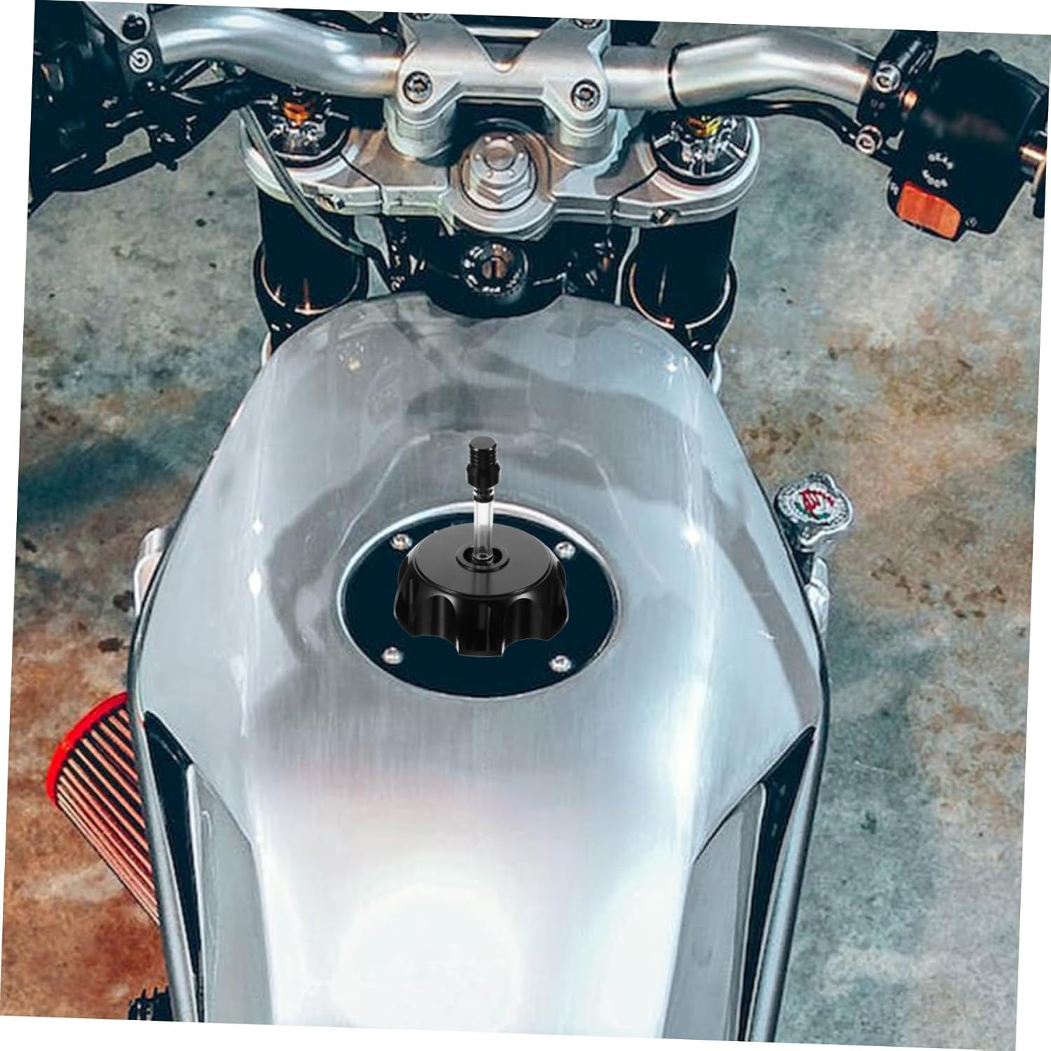 WOFASHPURET Motorcycle Aluminum Hexagonal Fuel Tank Cap Cover Scratch-Resistant Easy Replacement Motorbike Accessories image number 2