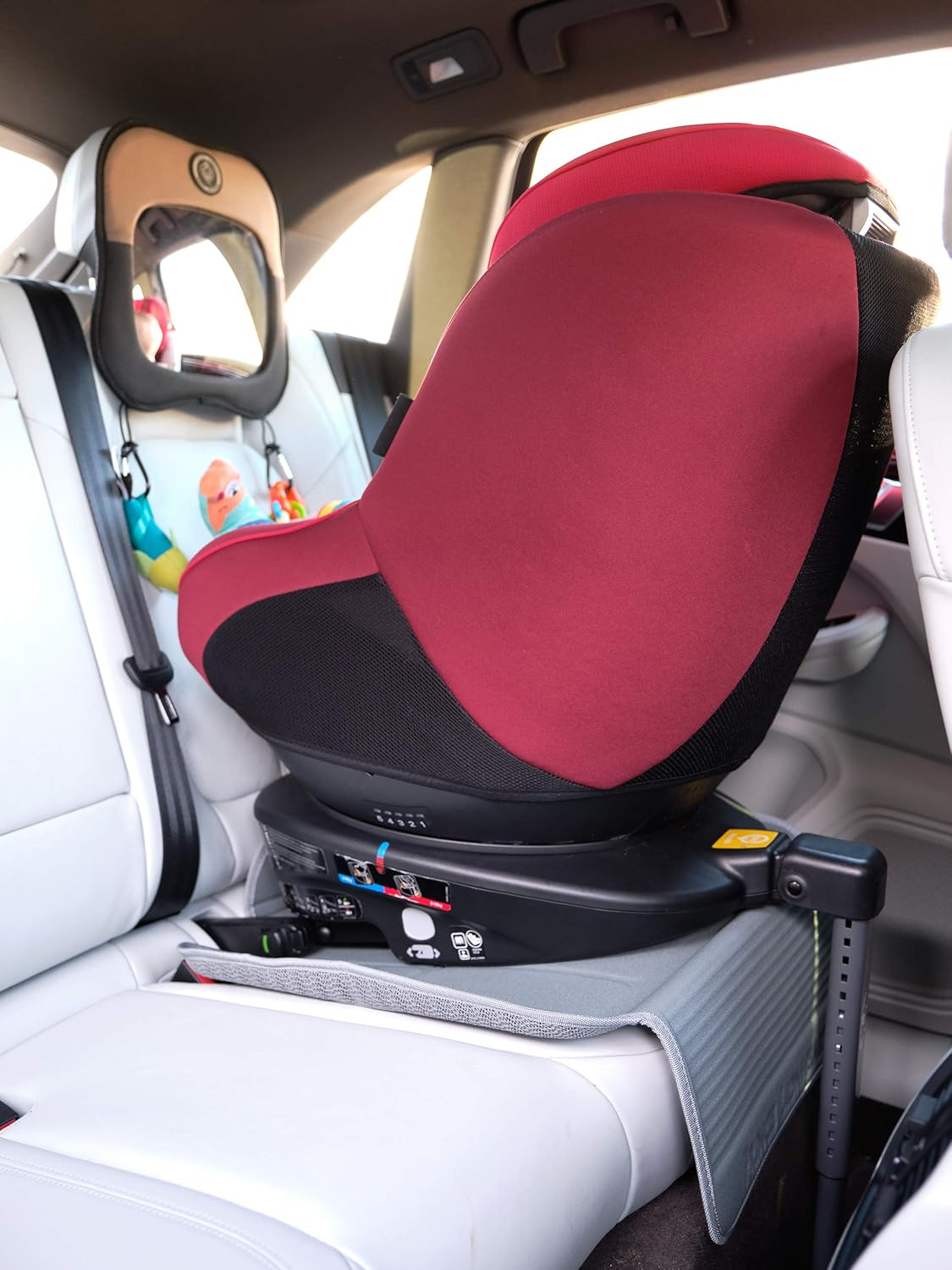 Prince Lionheart Two-Stage Seatsaver - Black image number 4