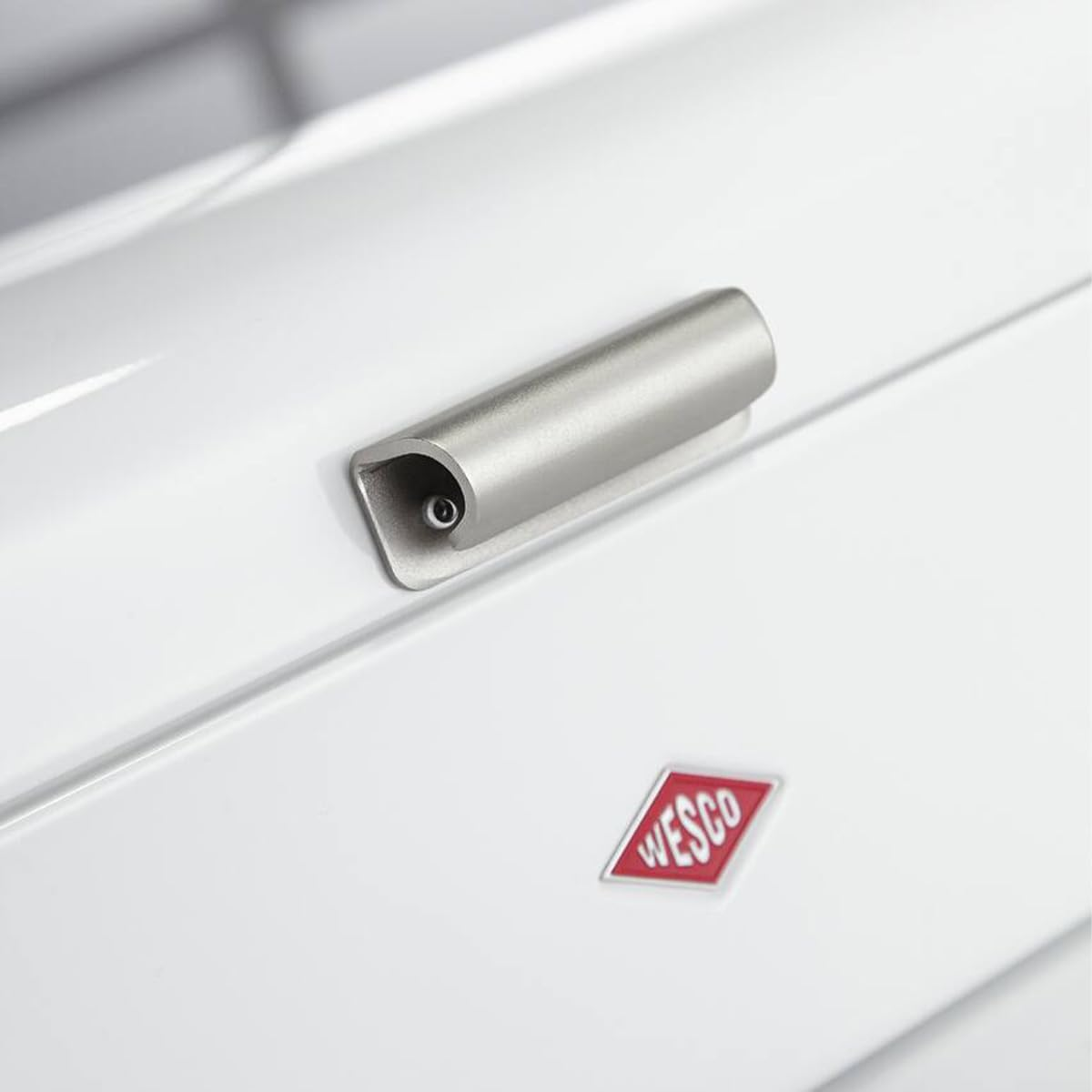 Wesco Grandy Bread Bin in Matt White, Powder-Coated Sheet Steel, Ventilation Holes and Sturdy Handle - Graphite Matt image number 2