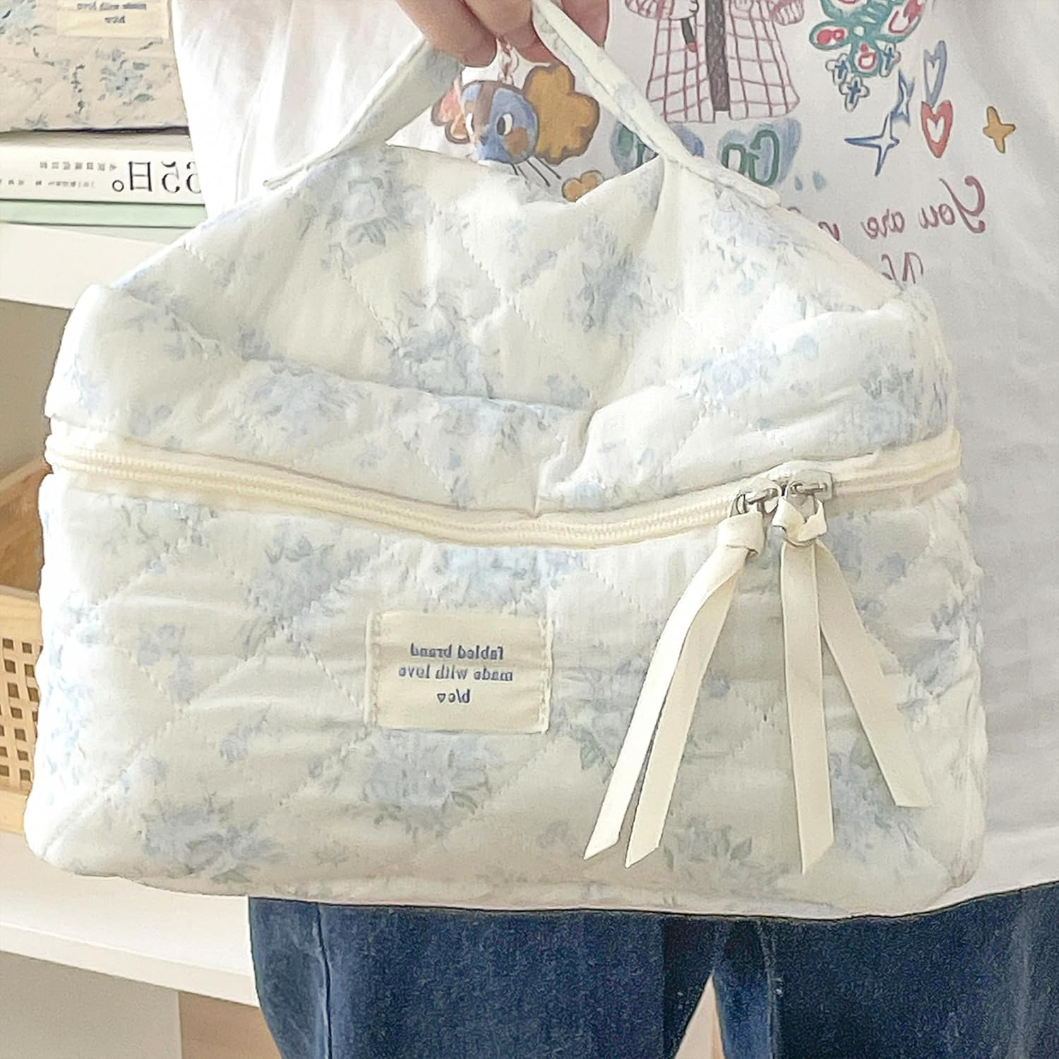 Makeup Bag Large Travel Quilted Cosmetic Makeup Bag Organizer, Floral Cotton Coquette Aesthetic Toiletry Bag for Women Girls, Blue Romantic Rose-L, Floral - Blue Floral image number 4