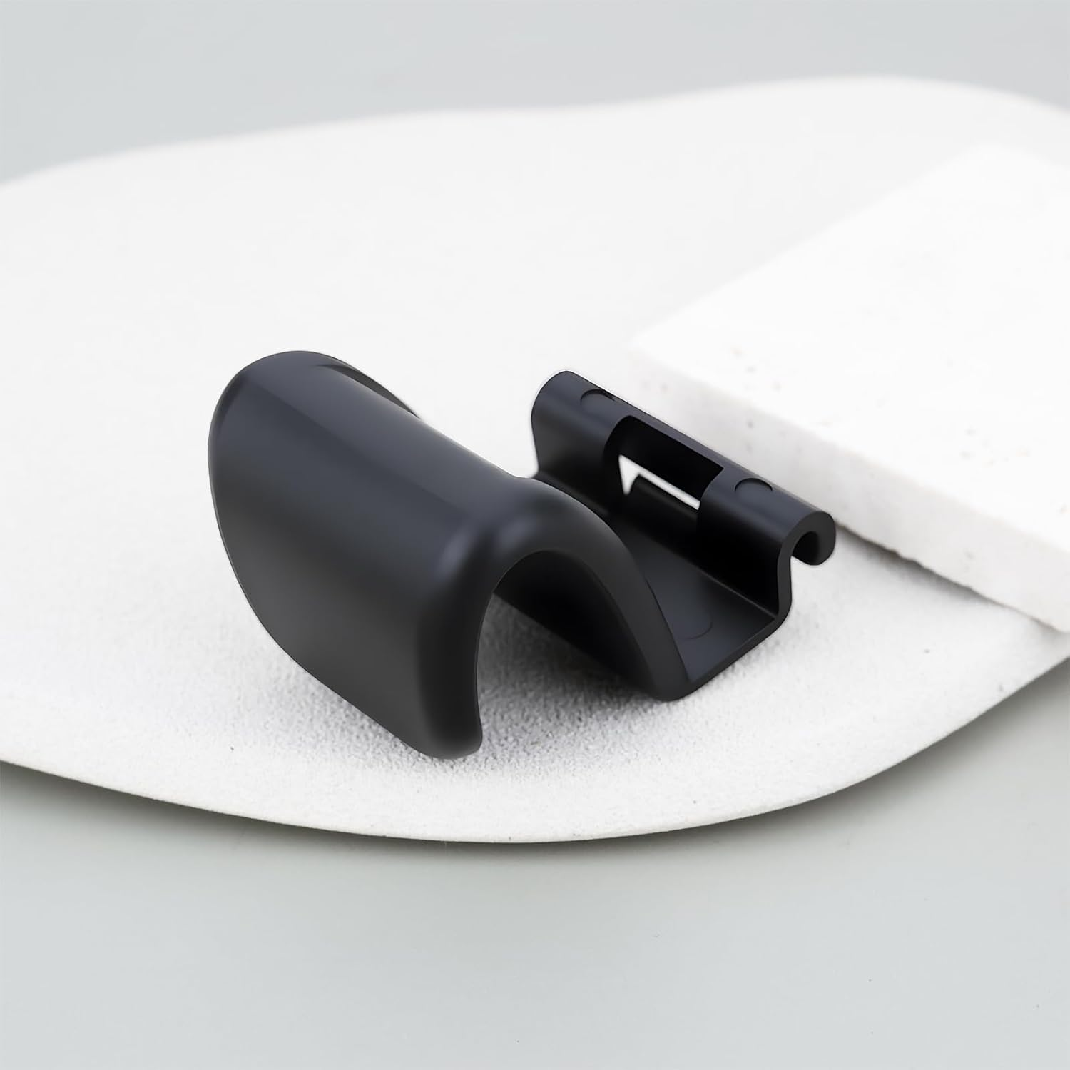 Emagtech Car Glove Compartment Hook Interior Hook 31477918 Compatible with Volvo XC40 2019 Onward image number 3