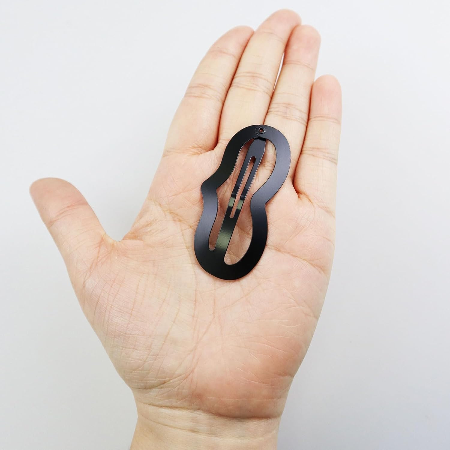 Hair Clips Girls Pack of 10 6 Cm Large Snap Hair Clips Hair Clips Metal Hair Clips Black Hair Clips Hair Accessories Hair Clip for Girls, Men and Women, Heart-Shaped image number 5