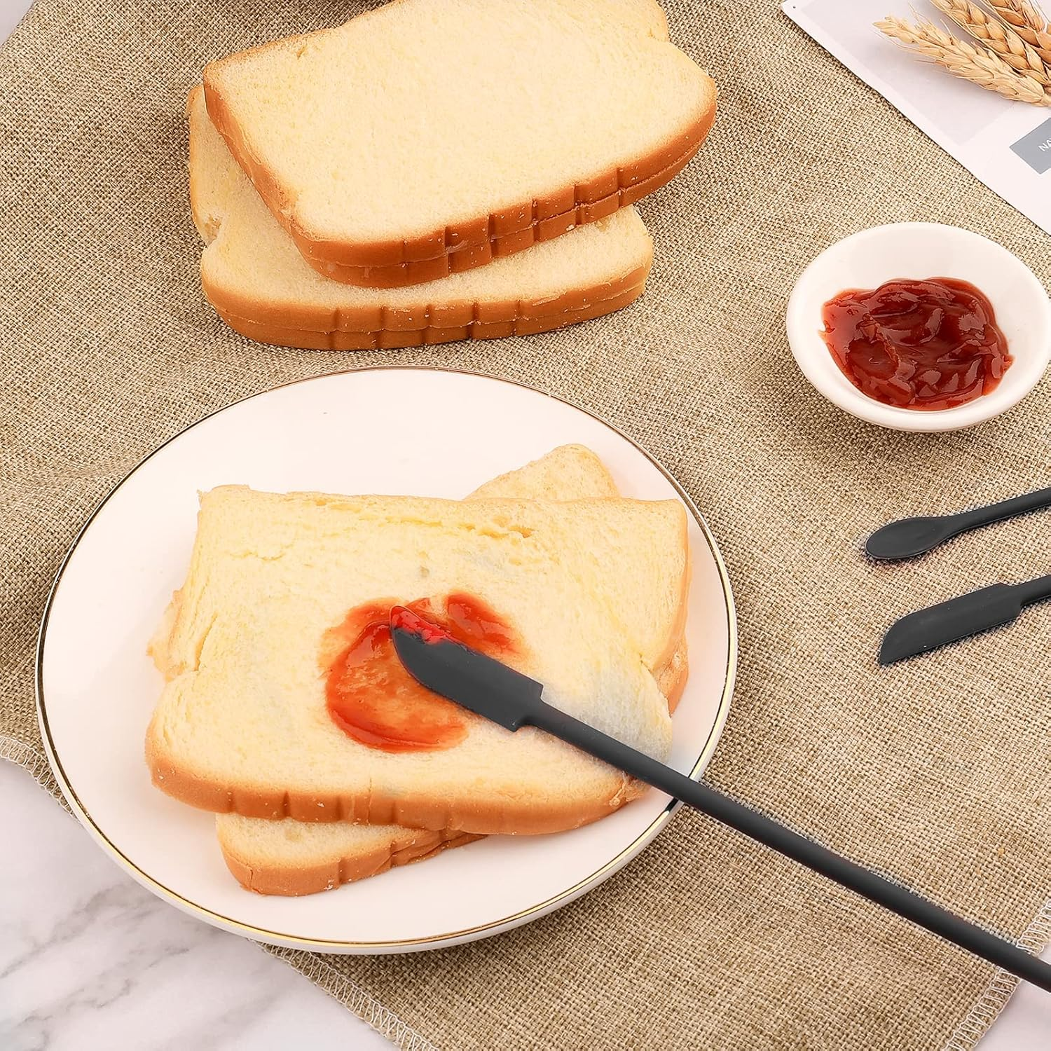 SAVITA 3Pcs Small Makeup Spatulas Set, Double-Ended Multifunctional Mini Silicone Spatula Scraper Set Long Spoons for Make up Cosmetics Kitchen Food Thin Jars Bottles Narrow Cans (Black, 3 Sizes) - Red image number 3