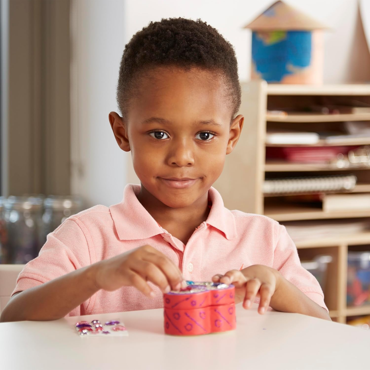 Melissa & Doug Created by Me! Wooden Heart Box Craft Kit for Kids Age 4+ &ndash; Paint & Decorate Keepsake Box image number 5