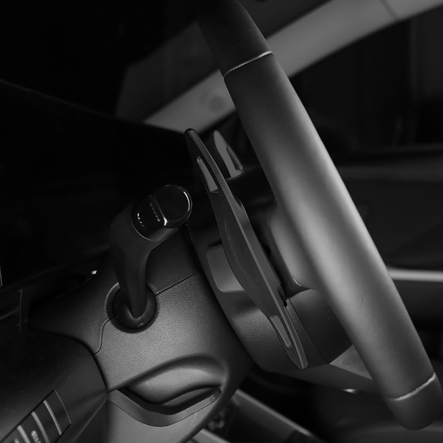 Aluminum Steering Wheel Paddle Shifter Extension Suitable for Guangqi Mitsubishi Outlander Car Steering Wheel Aluminum Alloy Modification Shift Paddles Interior Modification Parts Patch - Red image number 3