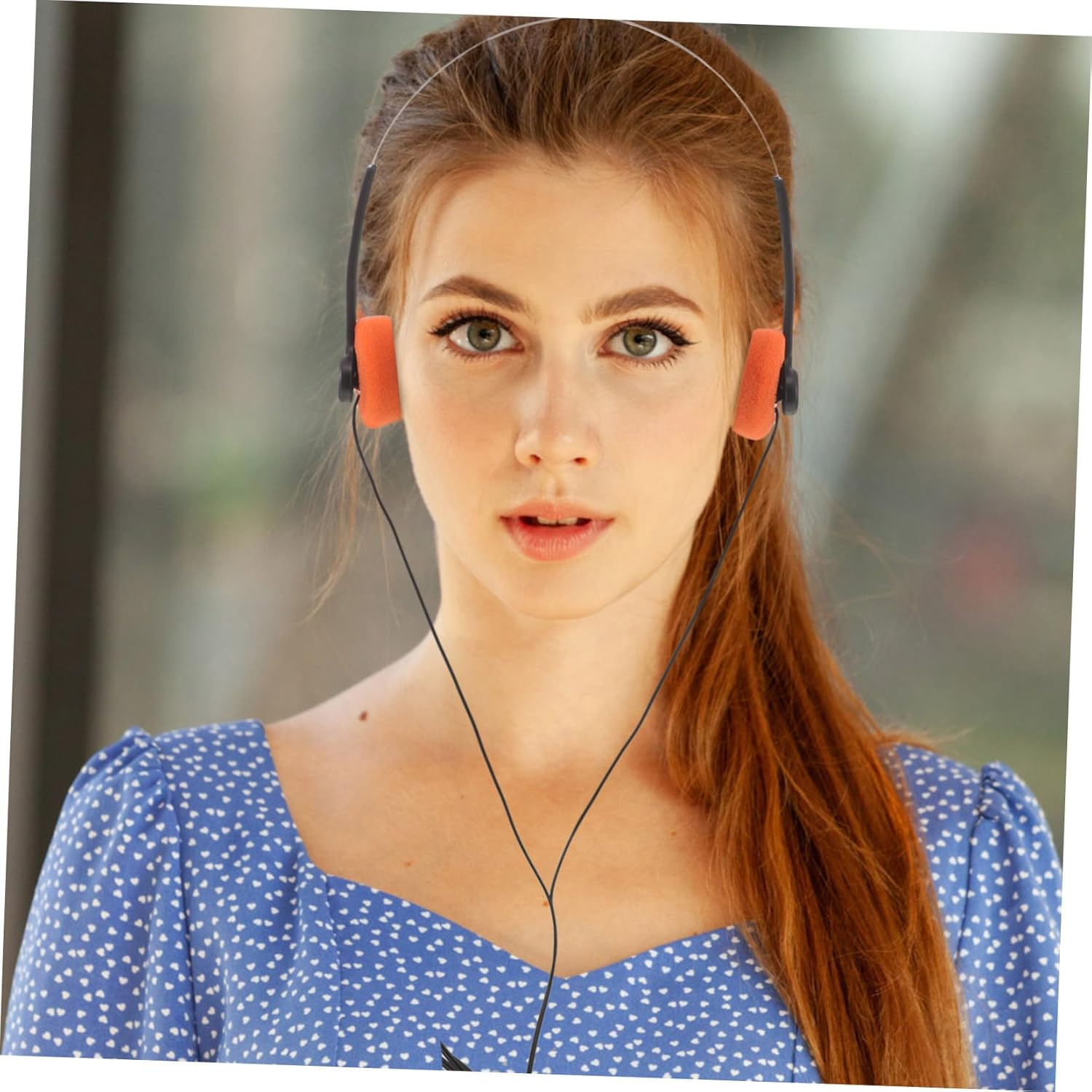 STAHAD Portable Lightweight Ear Headphones with Adjustable Headband for Students Listening Retro Style Comfortable and Daily Use image number 3