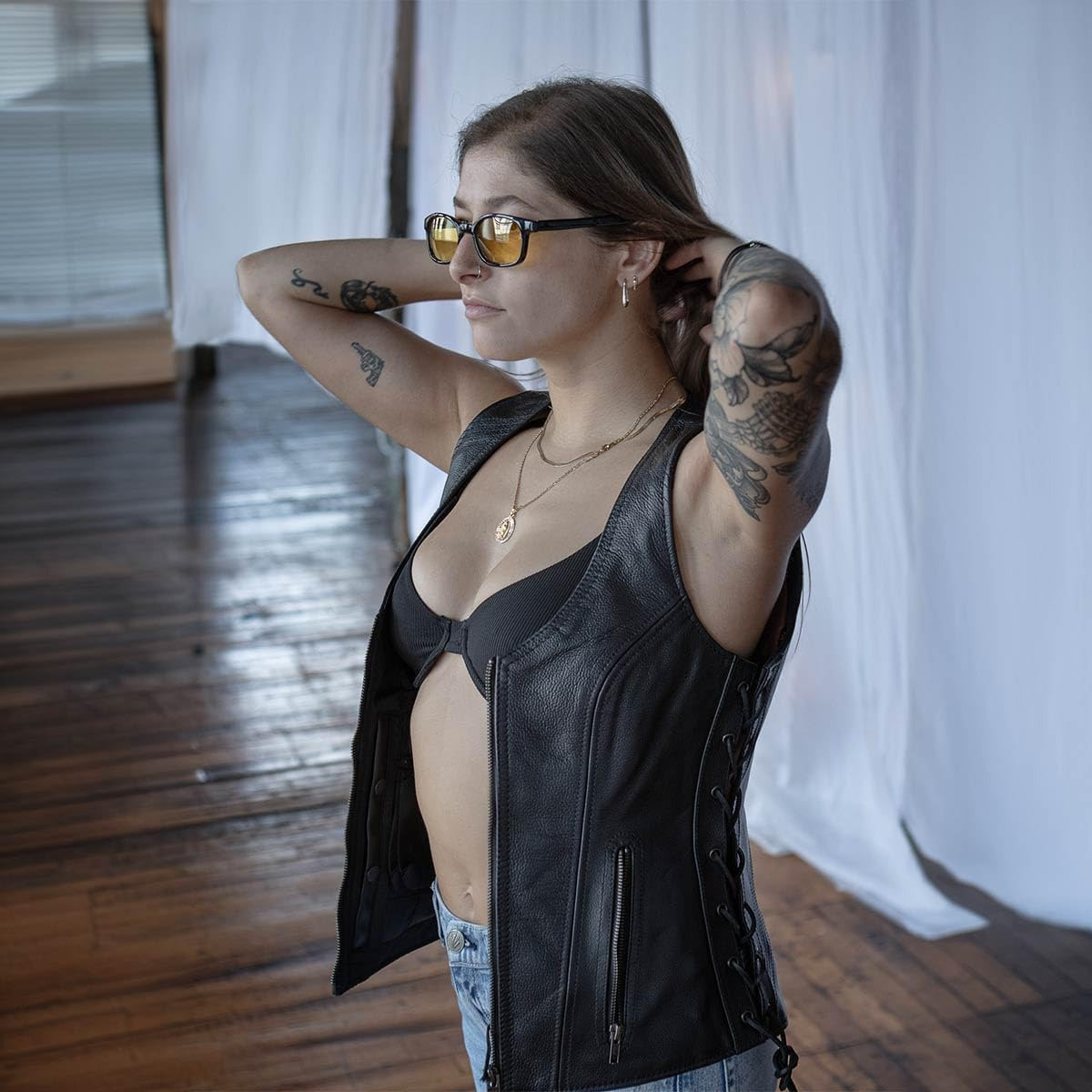 Milwaukee Women'S Side Lace Vest with Stitch Detailing (Black, Large)