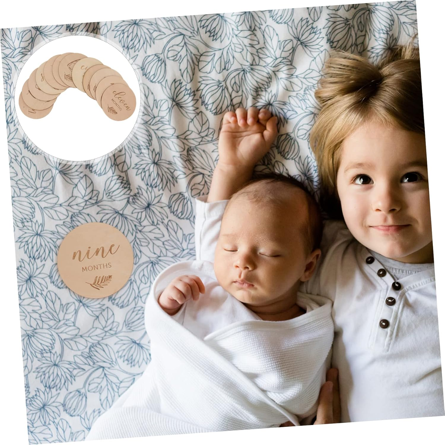 12Pcs Wooden Milestone Discs Photo Props for Milestone Cards Newborn Footprint Decoration Safe Skin-Friendly image number 6