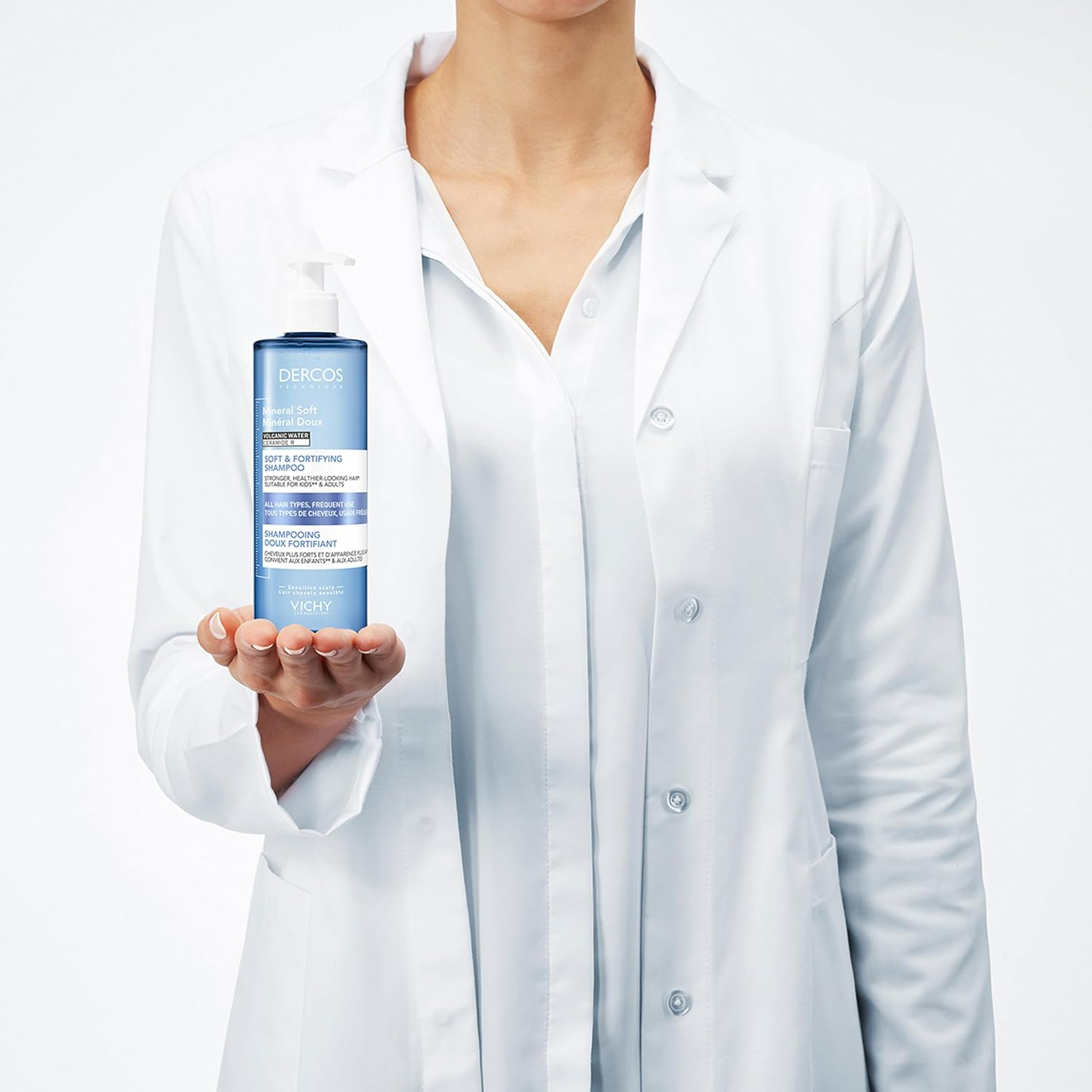 Vichy Dercos Mineral Soft & Fortifying Shampoo 400Ml, for Adults & Kids, Visibly Healthier, Shinier, Stronger Hair from Root to Tip, Sensitive Scalp, Mineral Rich Volcanic Water + Ceramide R image number 2